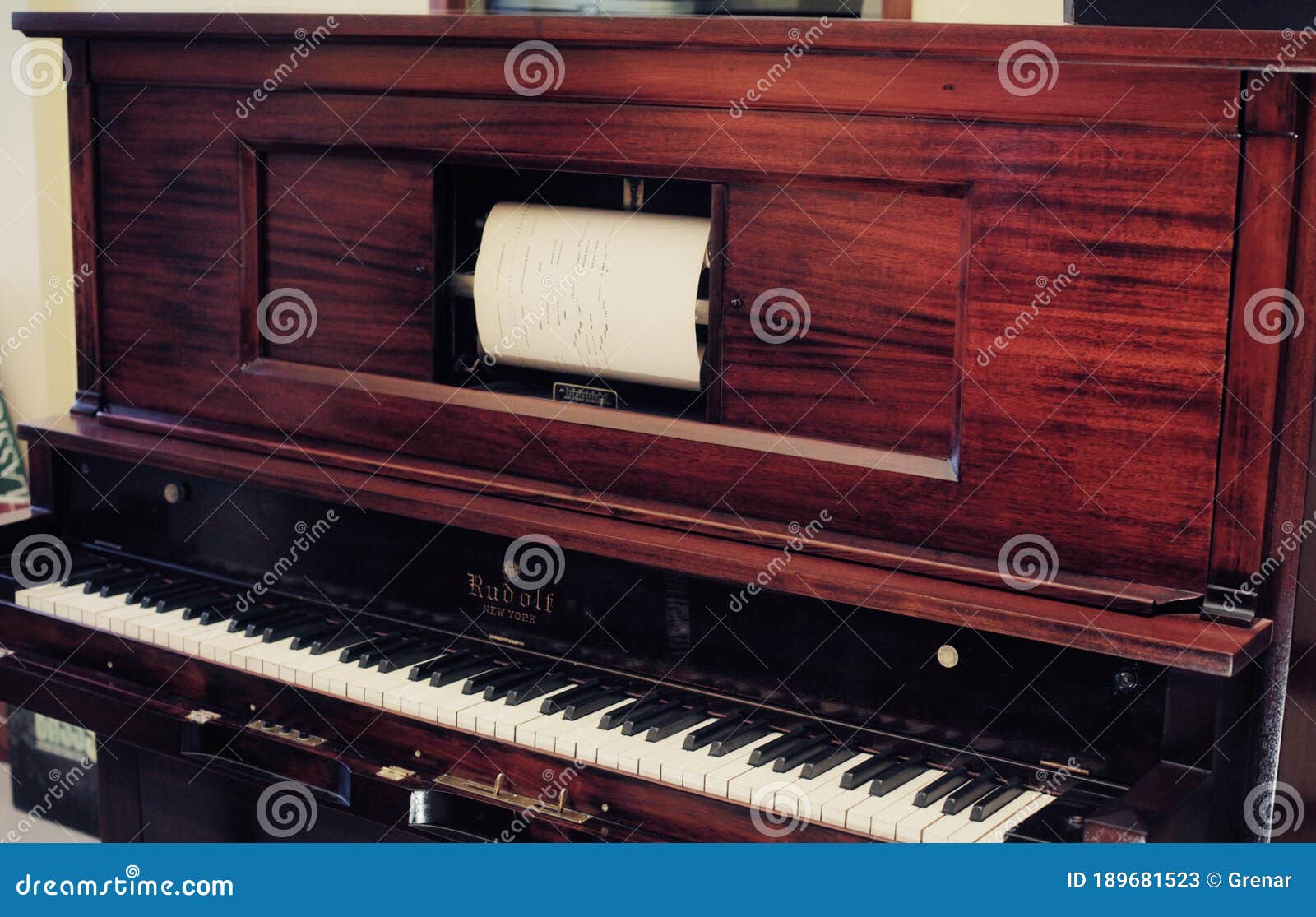 aeolian player piano 148285 aeolian player piano 148285