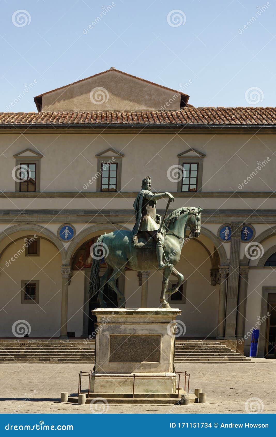 piazza della santissima annunziata, equestrian statue, of, ferdinando i de` medici, grand duke of tuscany, florence, tuscany, ital