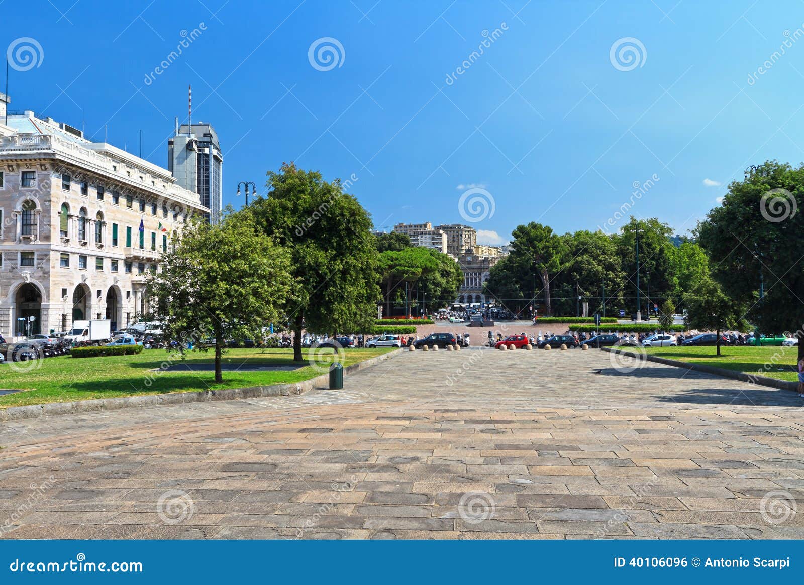 piazza della vittoria - genova