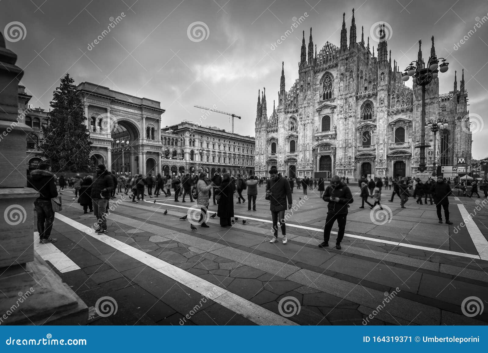 Piazza Duomo Milan Italy Black and White Image Editorial Photo - Image ...