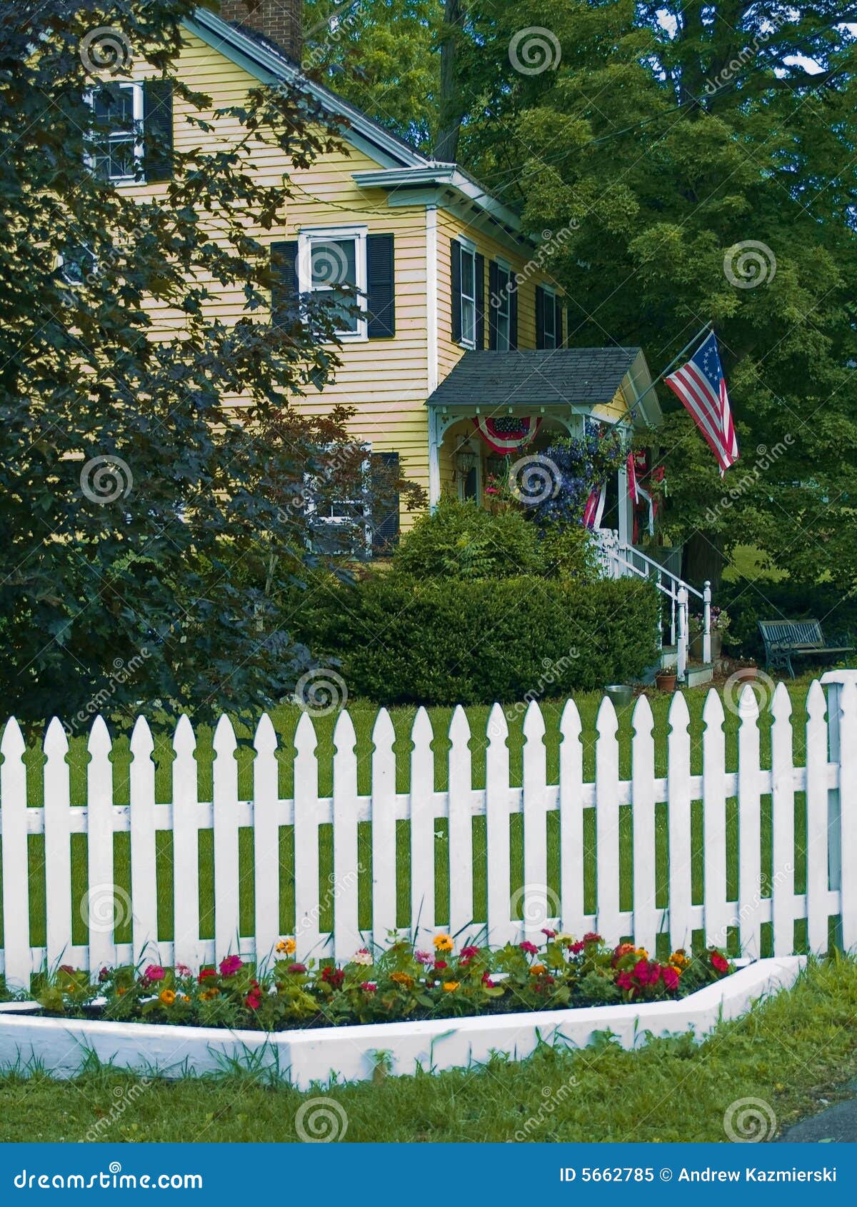 Picket Fence stock image. Image of house, rural, lawn 5662785