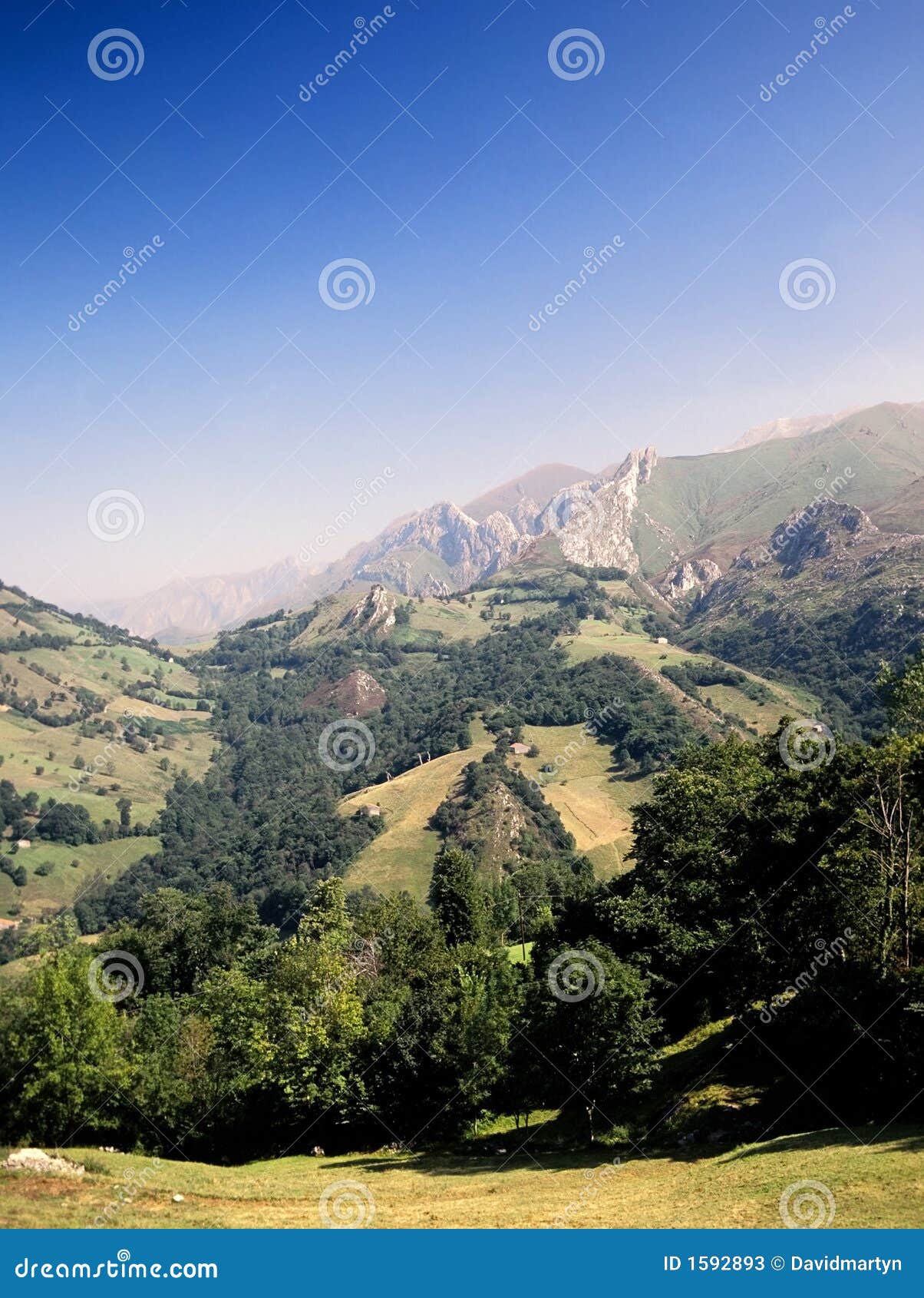 picos de europa mountains