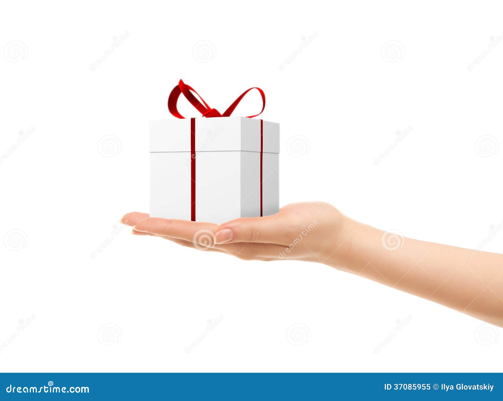 picture of woman's hands holding a gift box