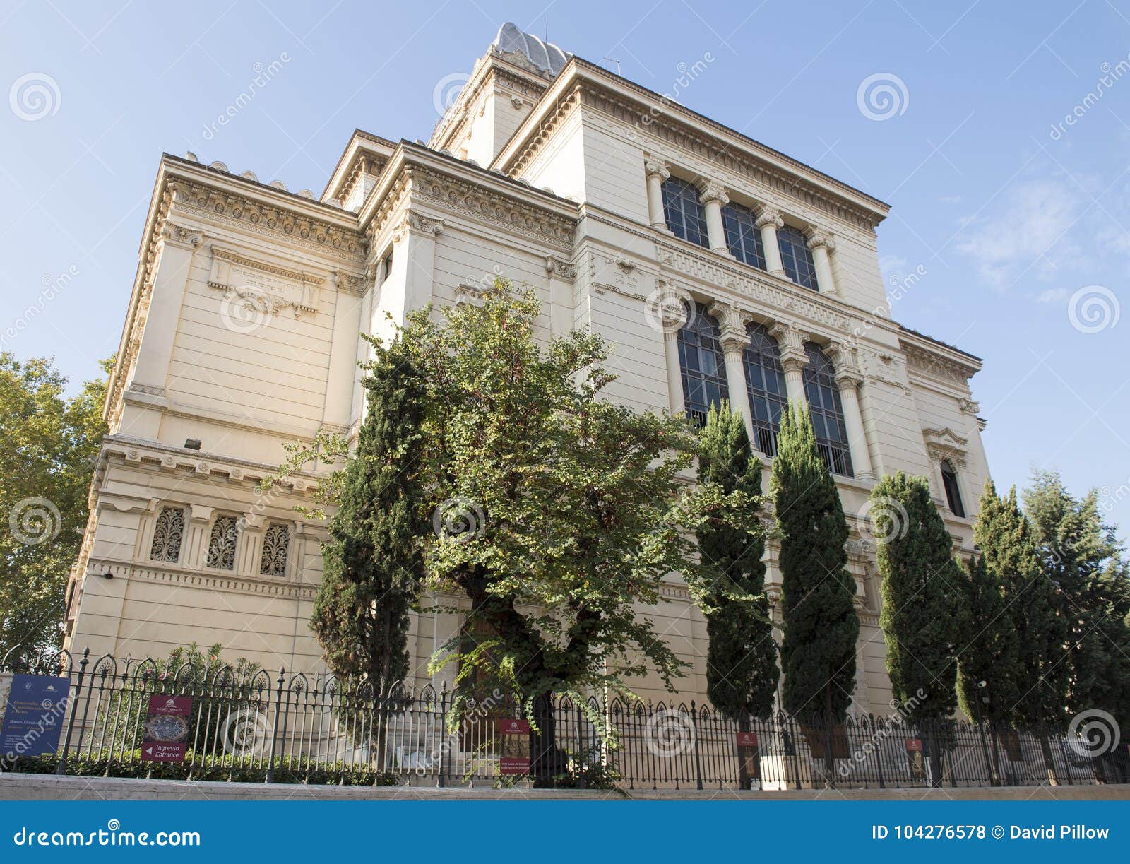 The Synagogues - Jewish Museum of Rome