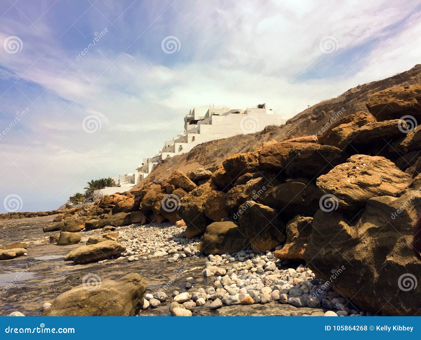 piedra larga beach condos on rocky coast of ecuador