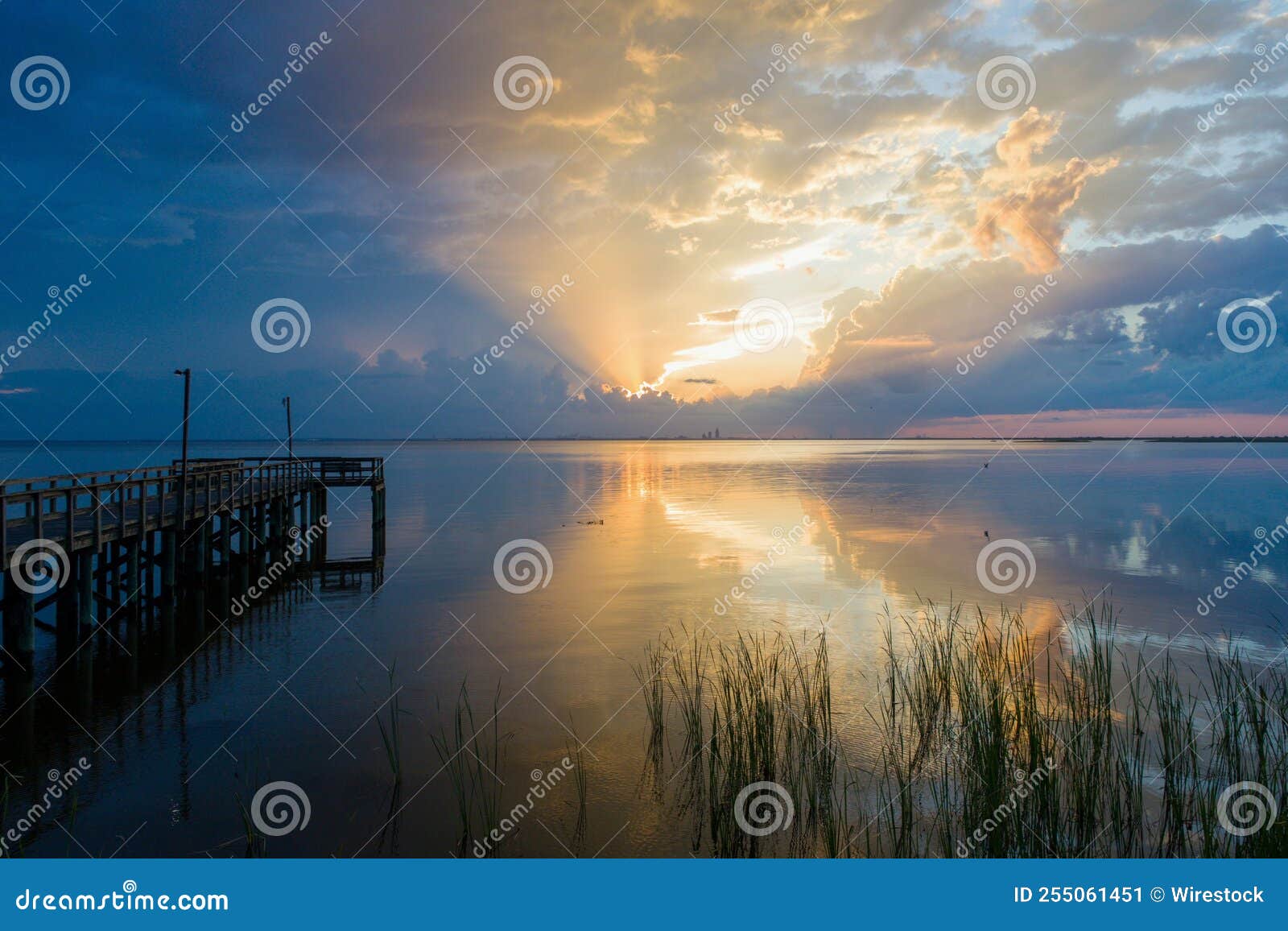 Pier on Mobile Bay at Sunset Stock Image Image of horizon, boardwalk 255061451