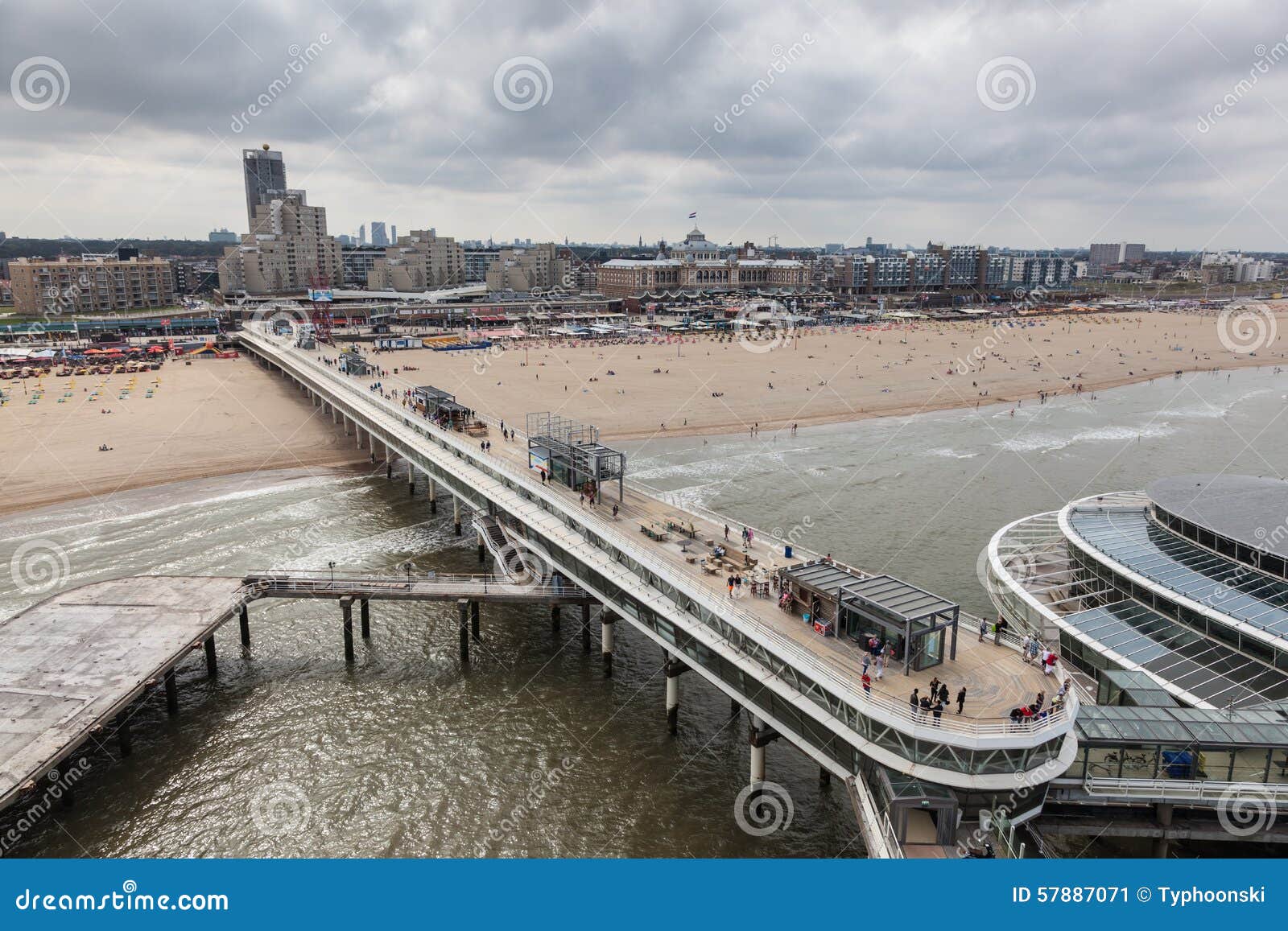 The Pier in Scheveningen, Holland Editorial Photo - Image of holidays,  resort: 57887071