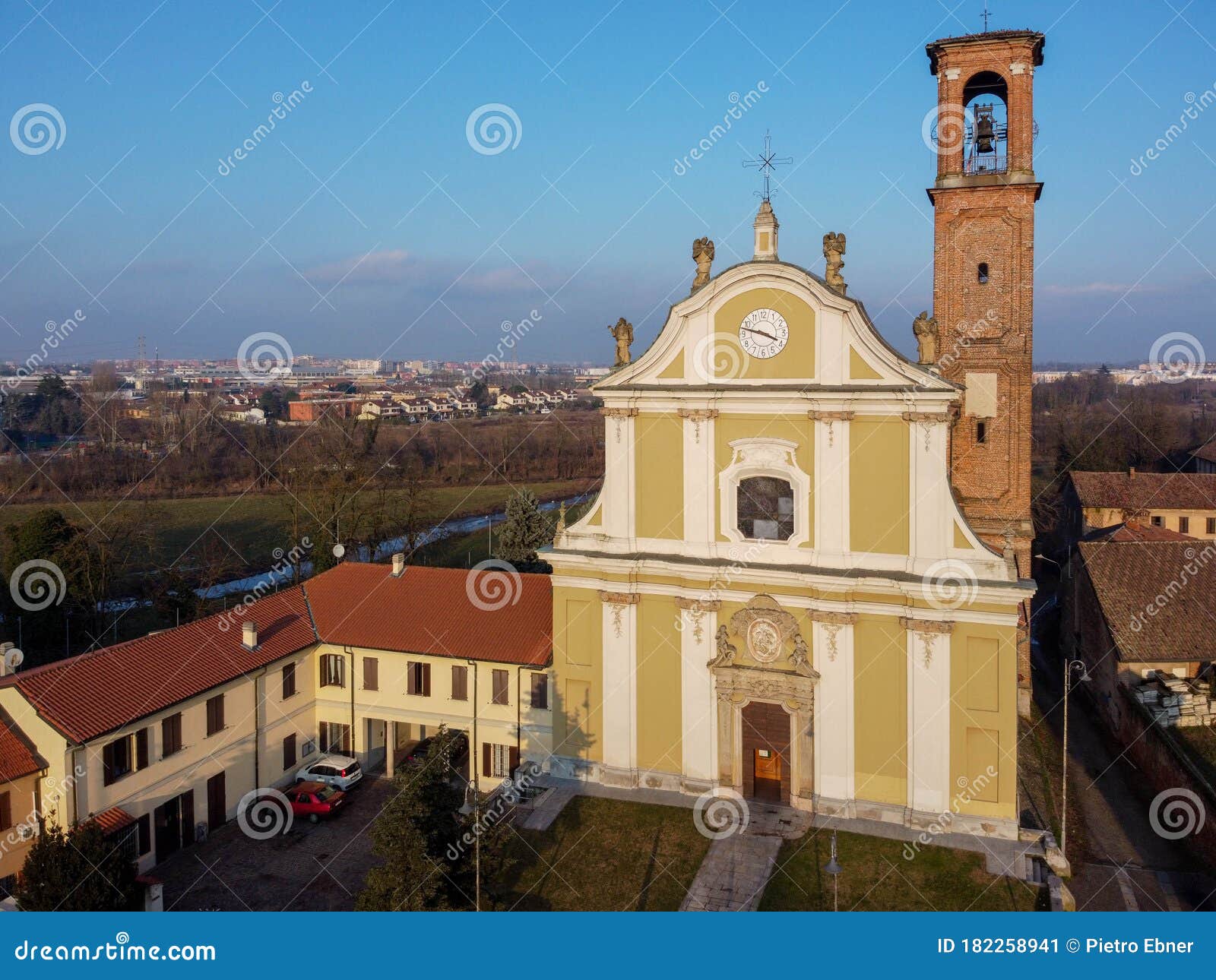 Pieve Emanuele Milano Lombardia Stock Image Image Of Church Chiesa