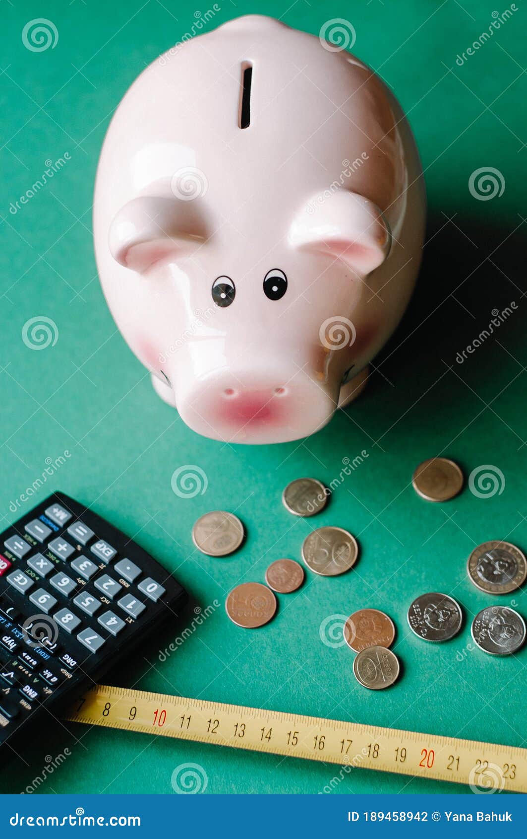 piggy bank with money, cute piggy bank on color background