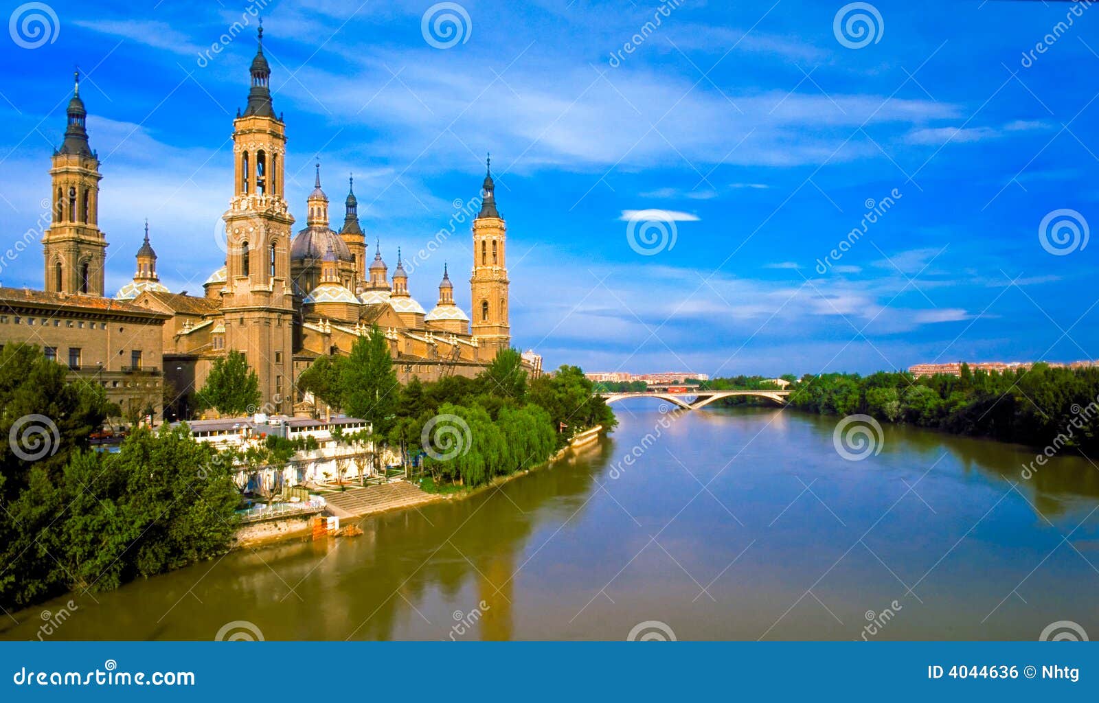 pilar's cathedral and ebro river
