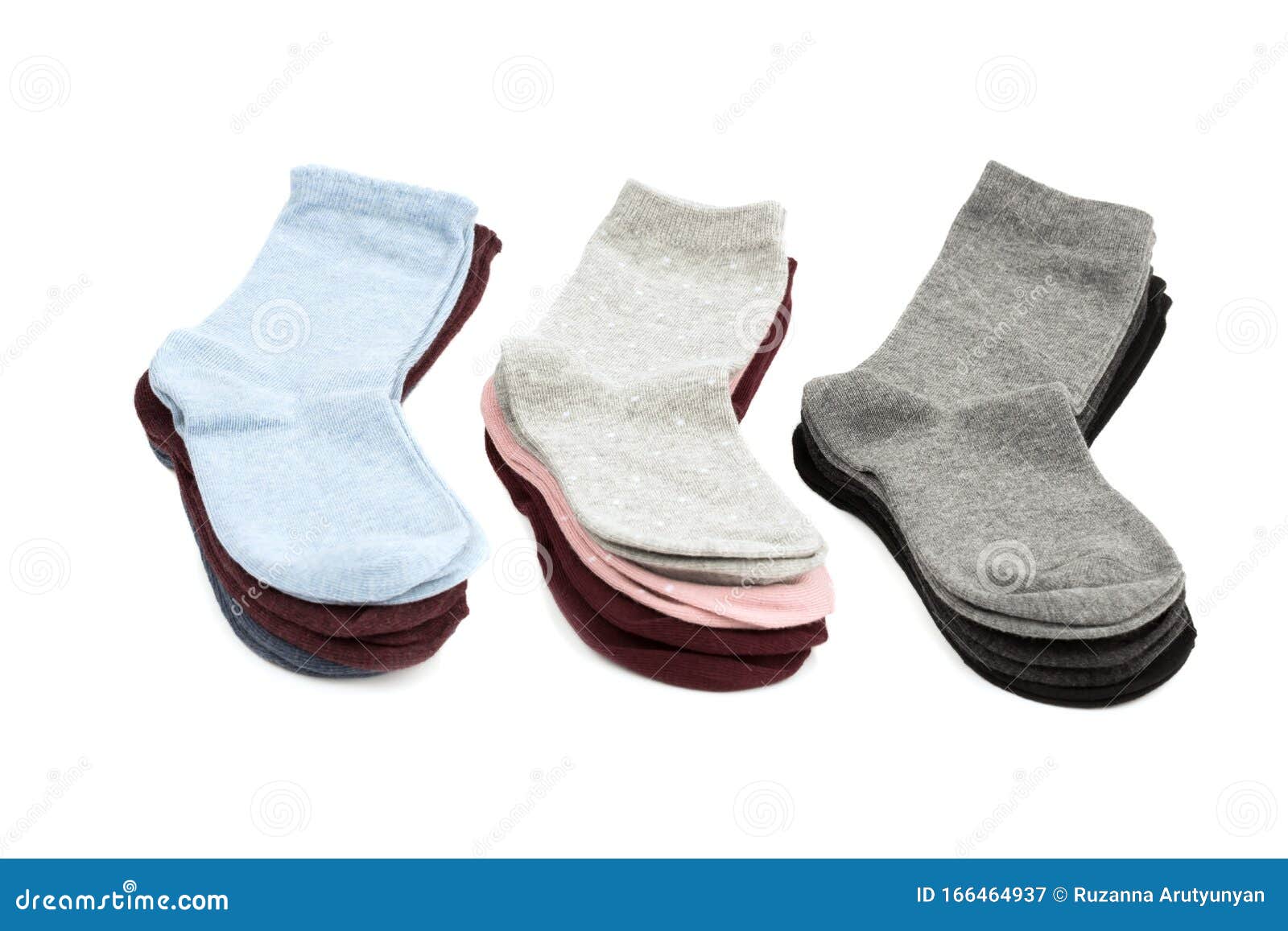 Relámpago Chimenea Intentar Pilas de calcetines imagen de archivo. Imagen de rosa - 166464937