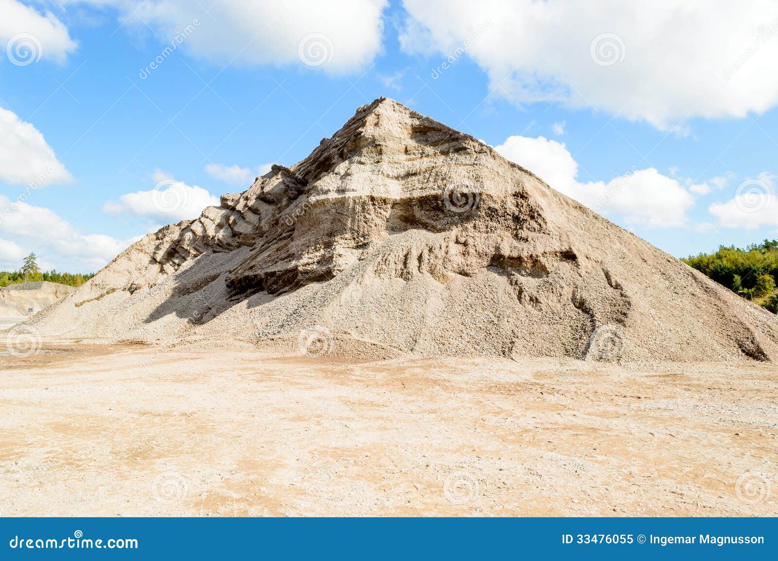 Pile of ballast stones stock image. Image of gravel, rock 33476055