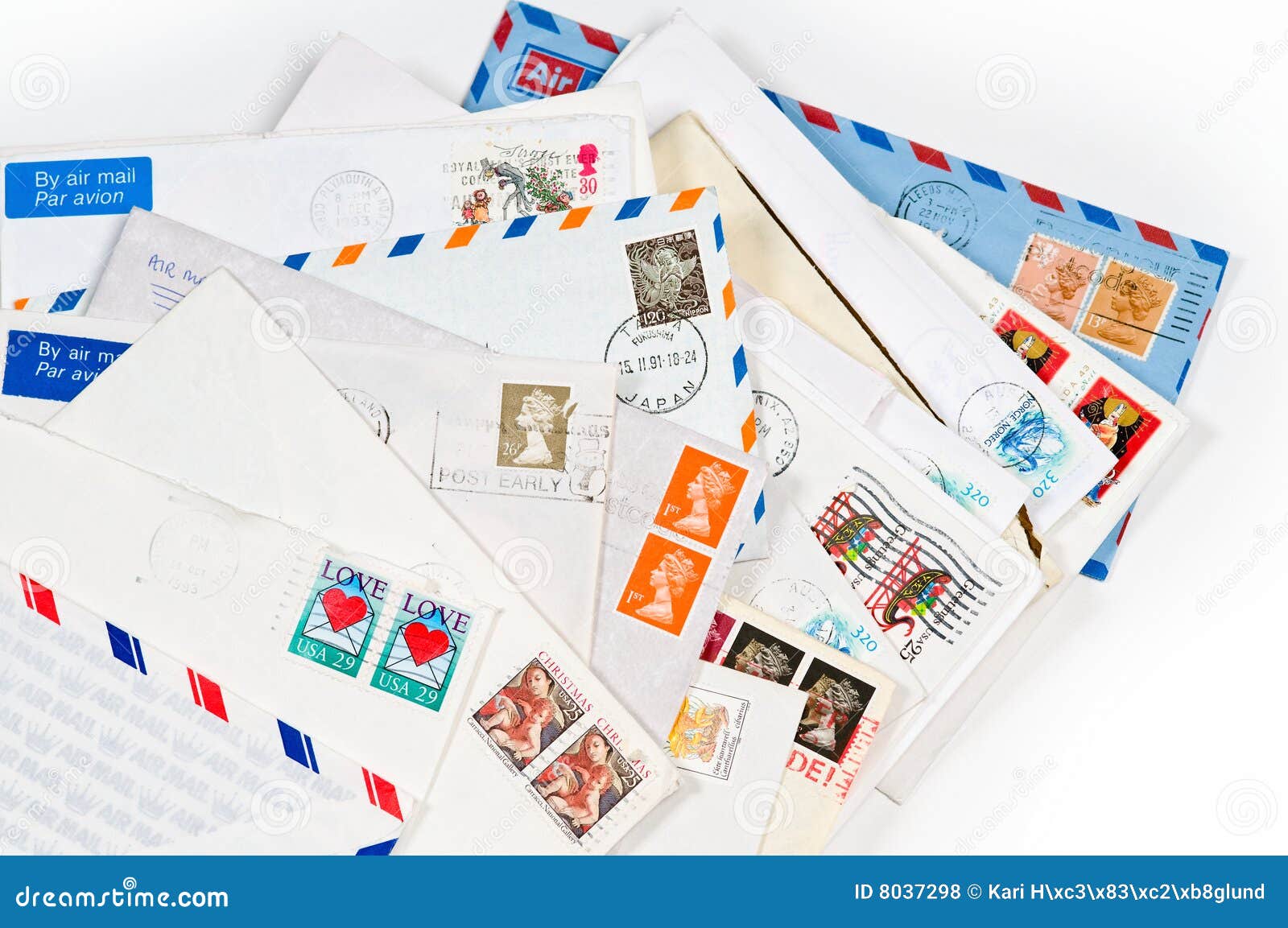 pile-old-envelopes-letters-8037298.jpg