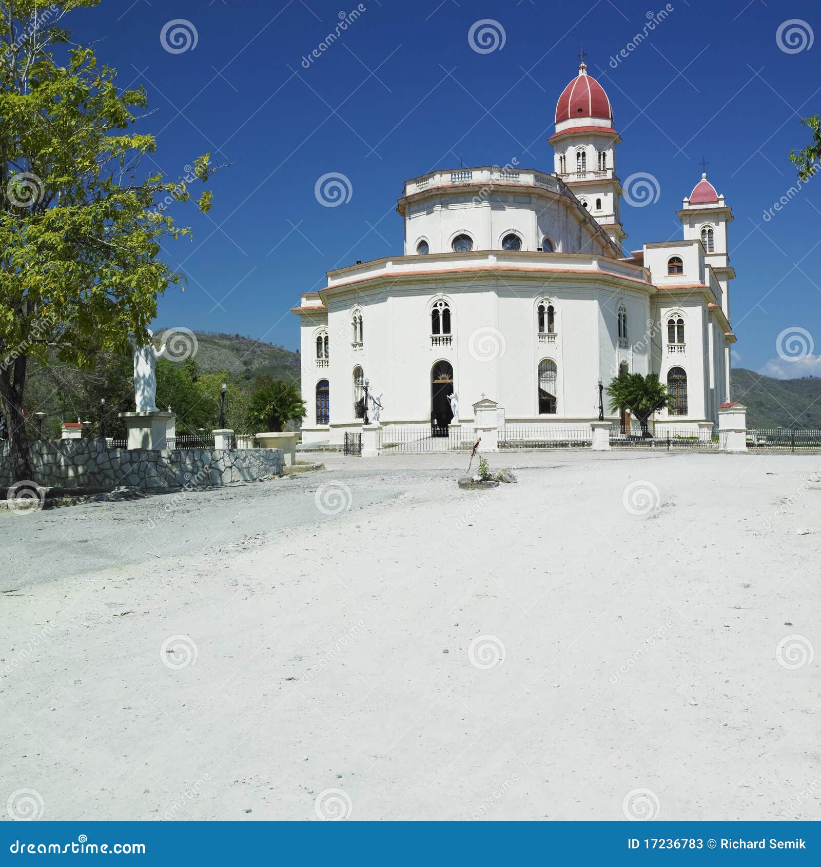 pilgrimage basilaca in el cobre