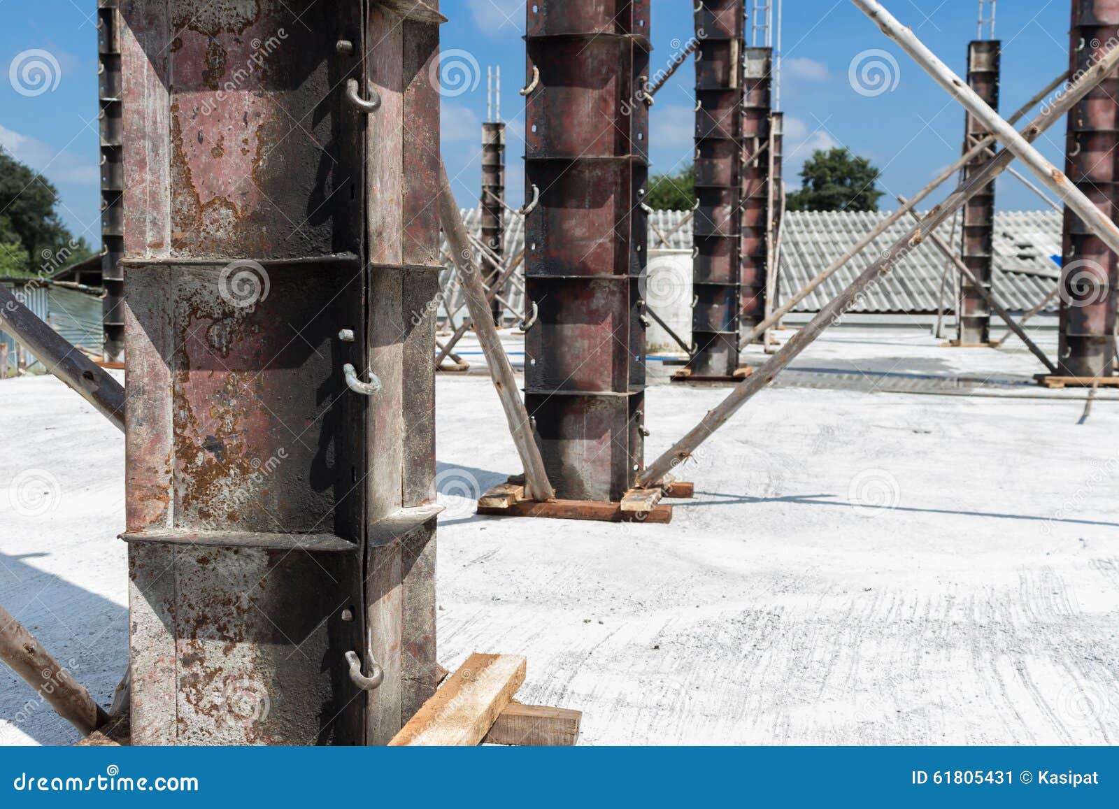 Pillar construction editorial photo. Image of dirty, industrial - 61805431