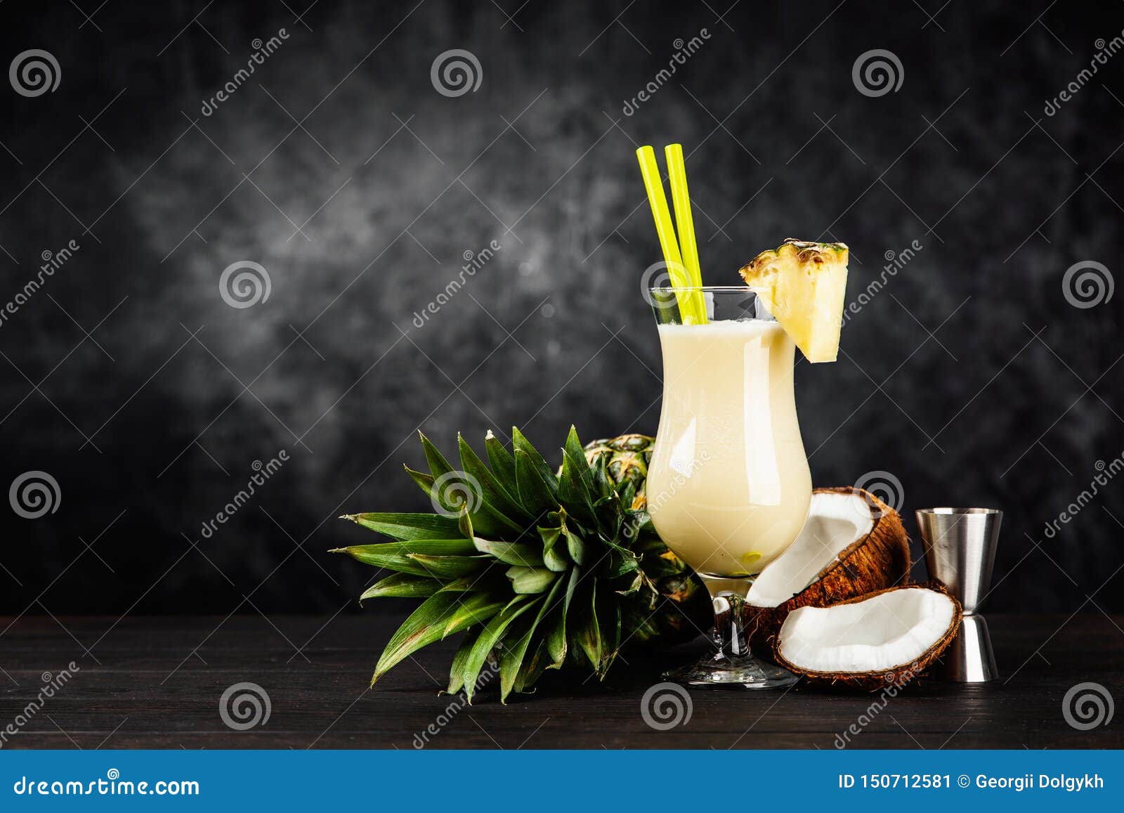 pina colada cocktail