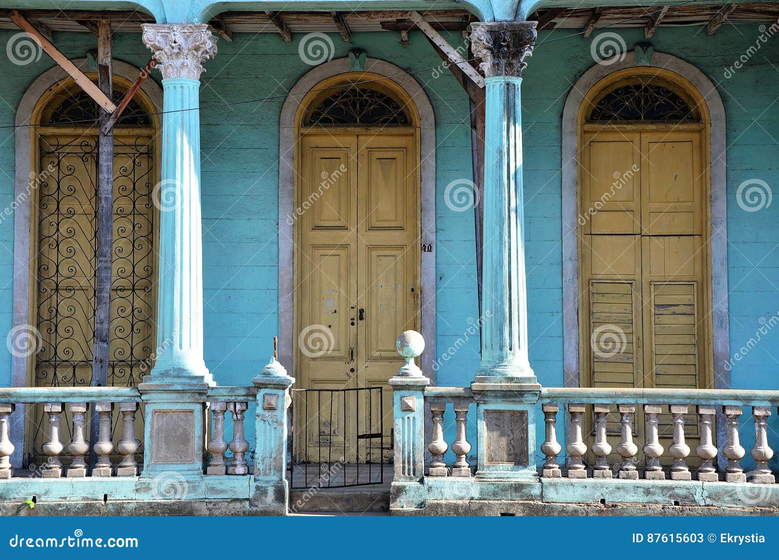 pinar del rÃÂ­o, colonial town, cuba