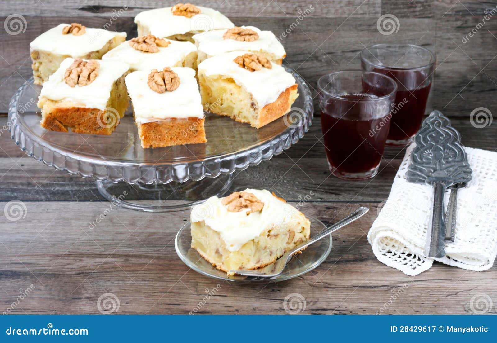 Pineapple and walnut cake stock image. Image of dessert 28429617