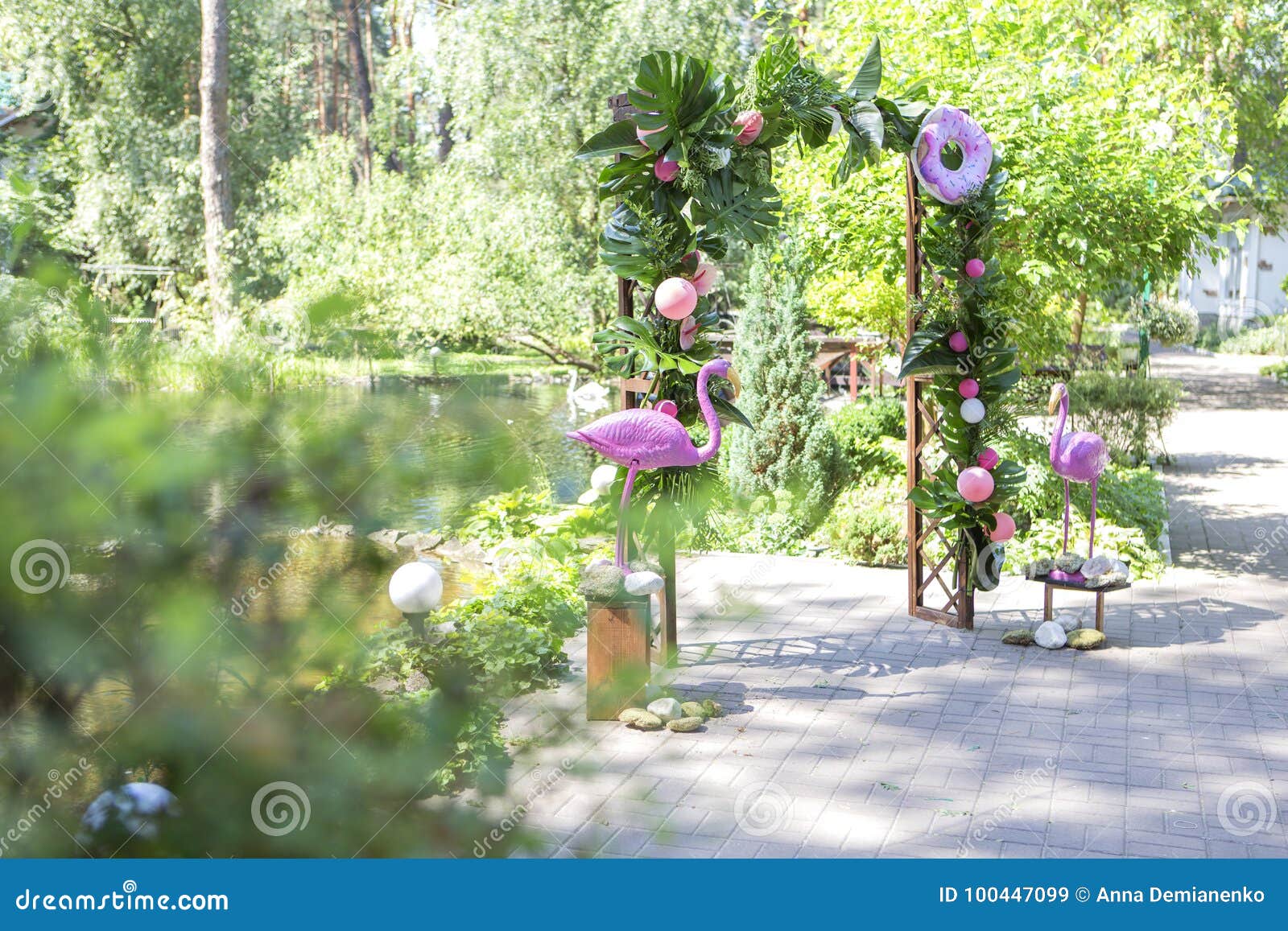 Pink Fake Flamingo Wedding Decoration With Anthurium Flowers And