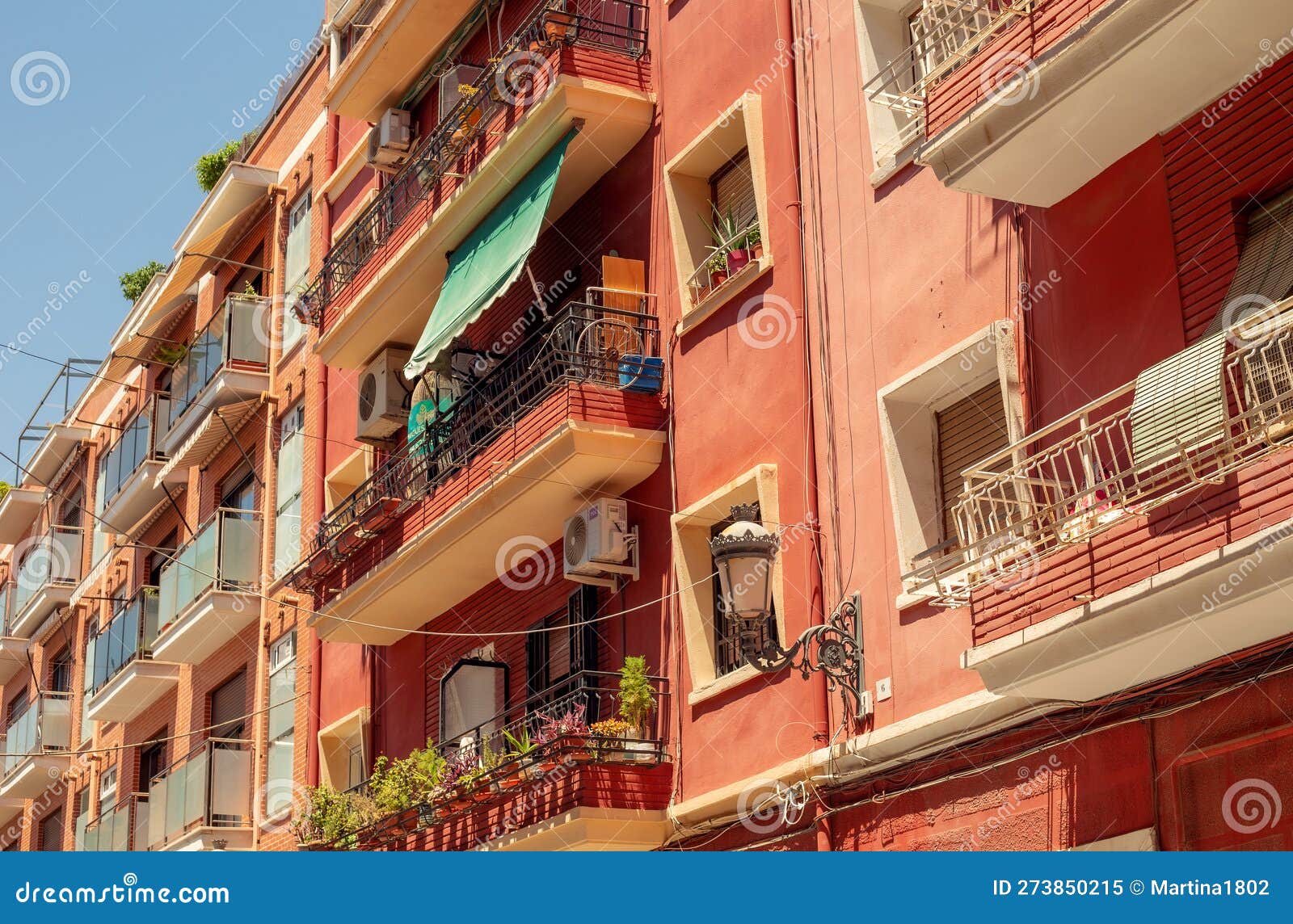 Pink House in Valencia, Spain Stock Image Image of ricardo, bofill