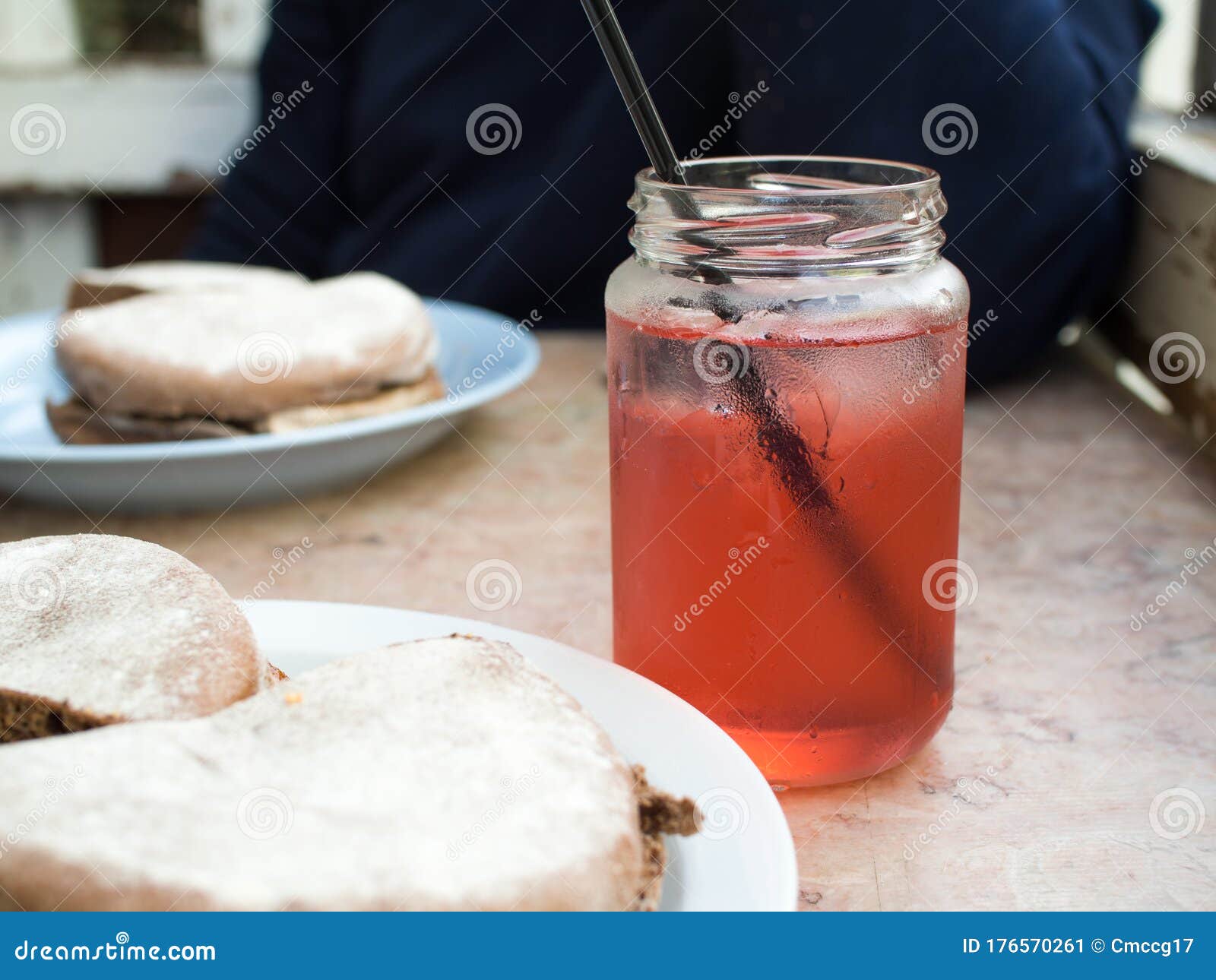 Pink iced tea stock image. Image of citrus, straw, food 176570261