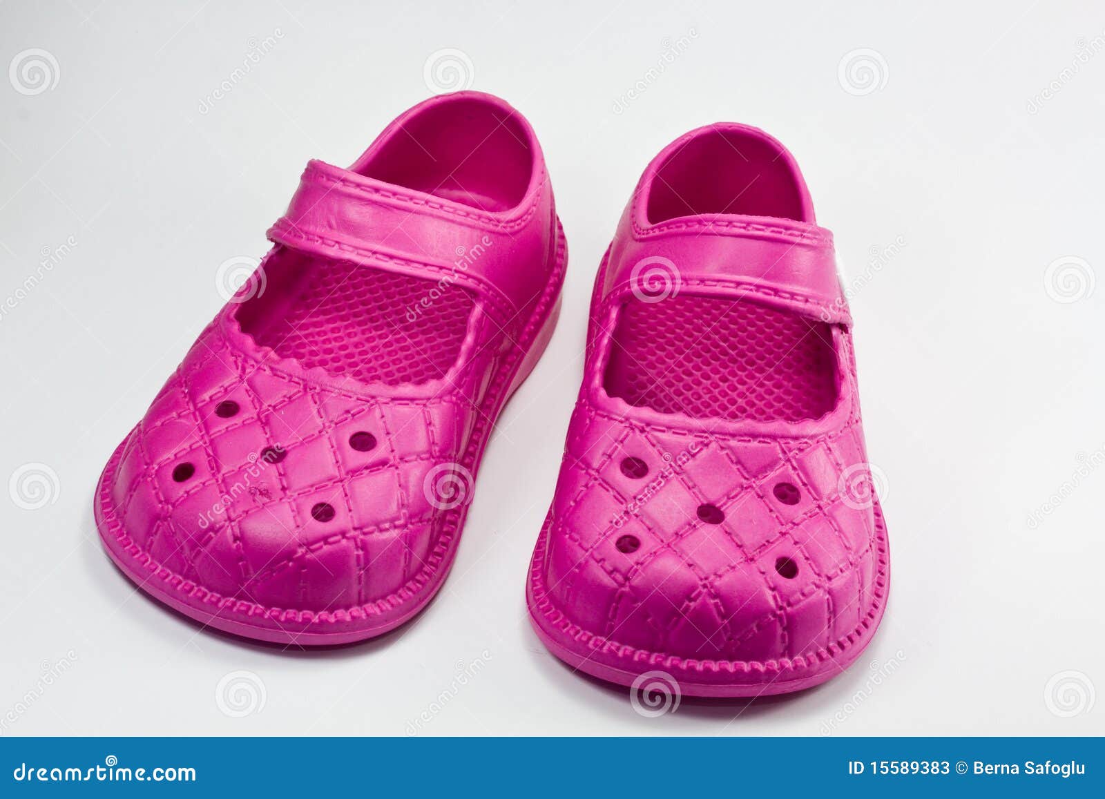 Pink kid shoes stock image. Image of pink, shoe, foot - 15589383