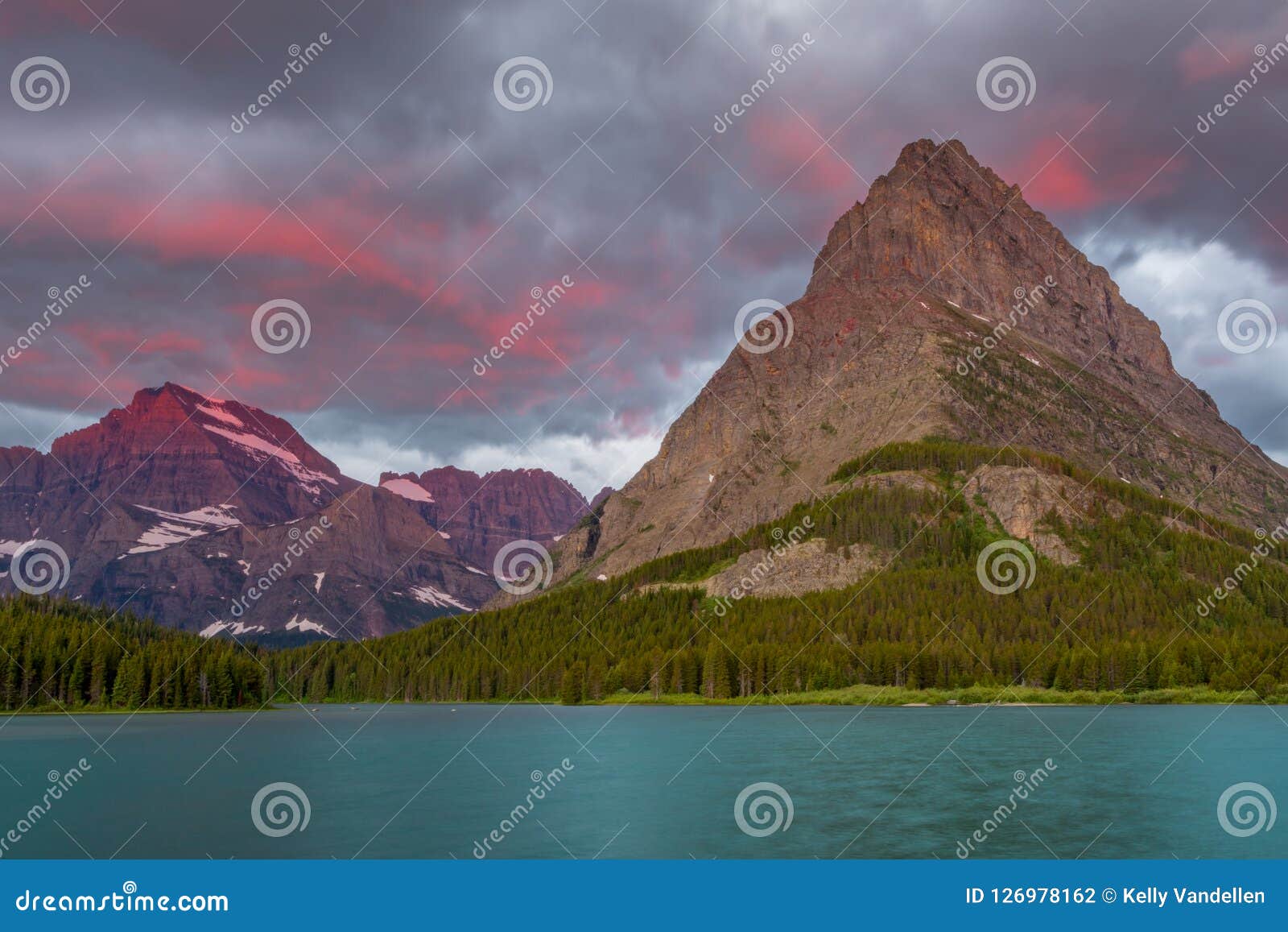 pink light above grinnell point