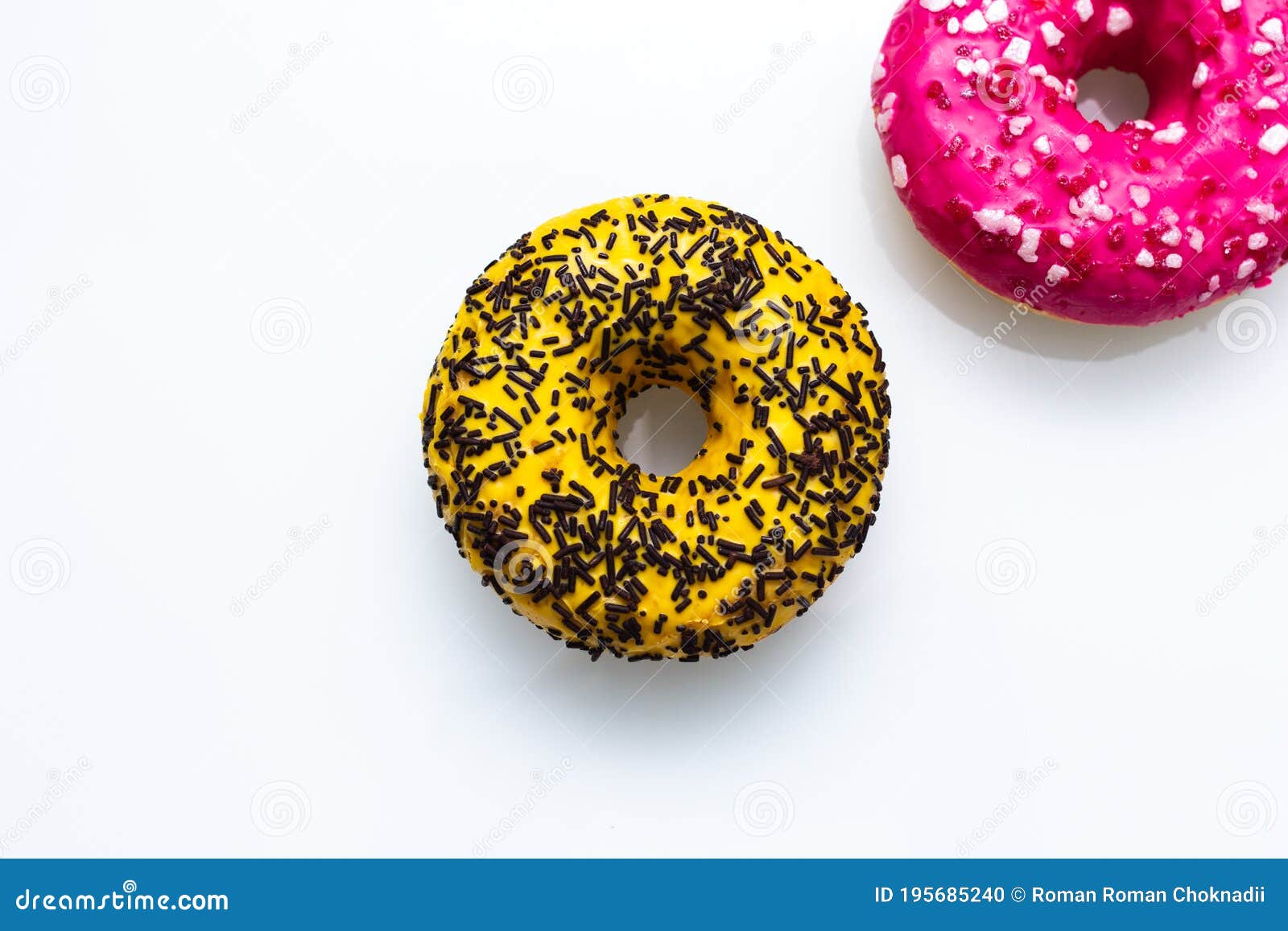 Download 15 044 Yellow Sprinkles Photos Free Royalty Free Stock Photos From Dreamstime Yellowimages Mockups