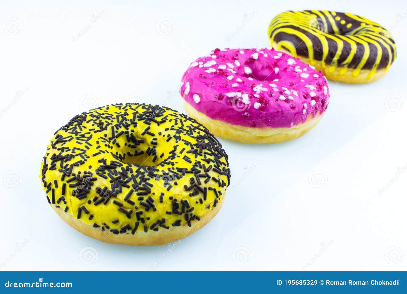 Download 15 044 Yellow Sprinkles Photos Free Royalty Free Stock Photos From Dreamstime Yellowimages Mockups