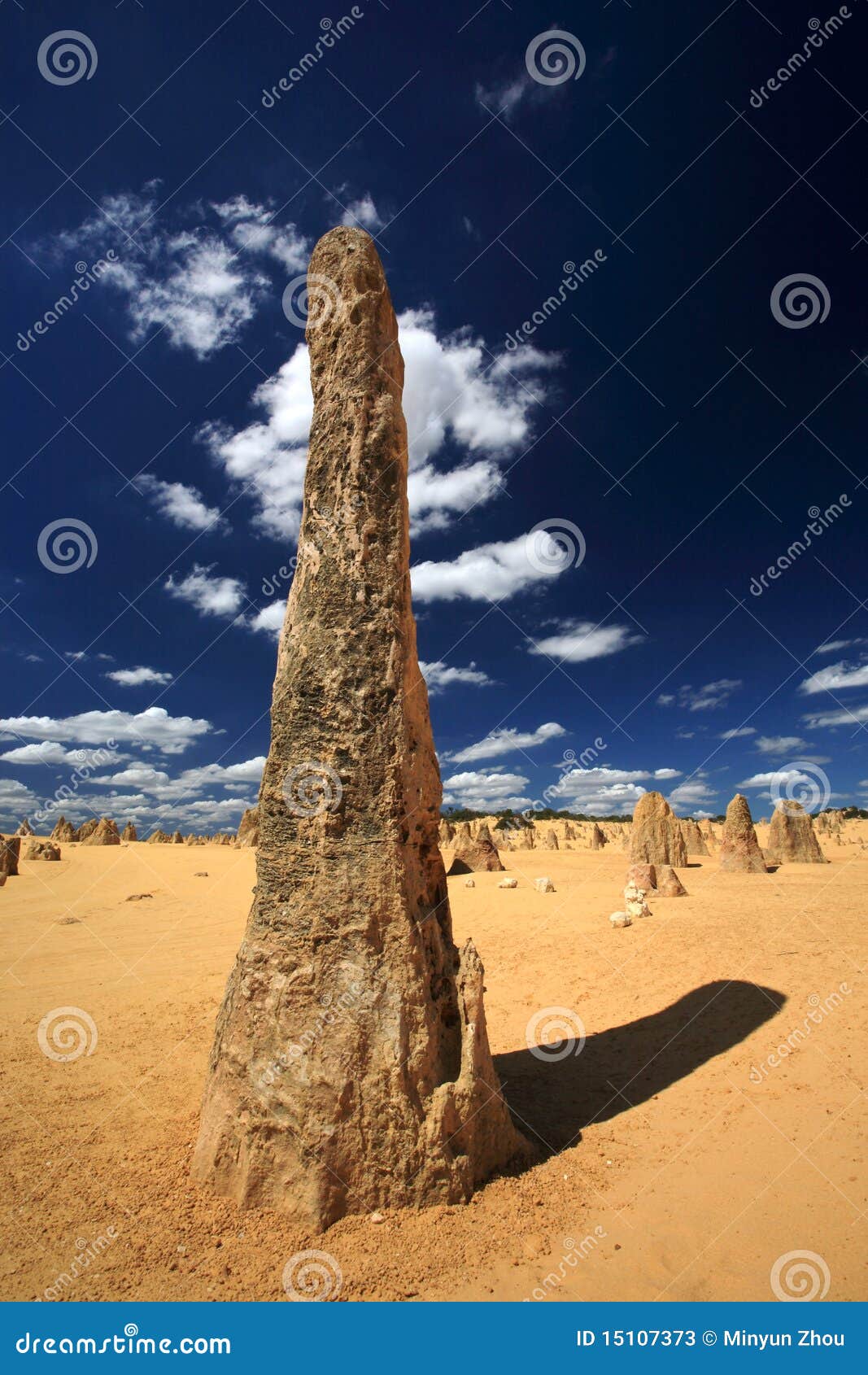 pinnacles desert