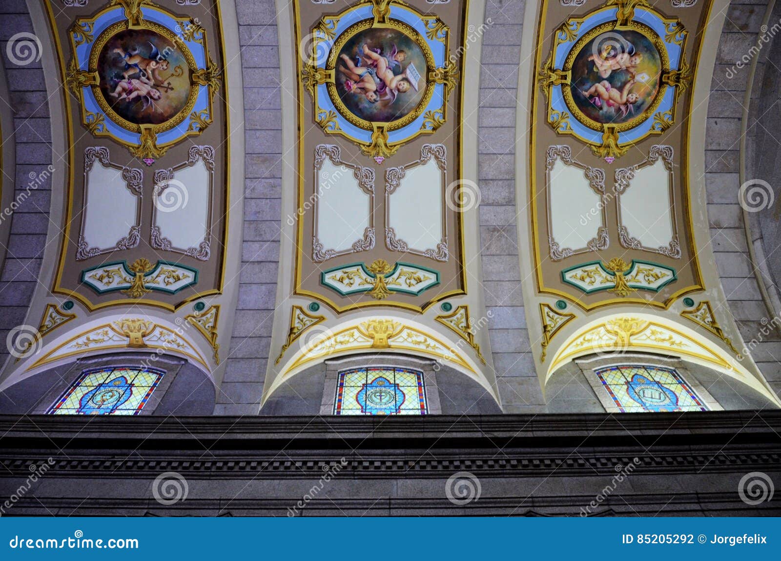 Pinturas En El Techo De Una Iglesia Católica Fotografía editorial - Imagen de techo, famoso: 85205292 Pinturas En El Techo De Una Iglesia Católica Fotografía editorial - Imagen de techo, famoso: 85205292