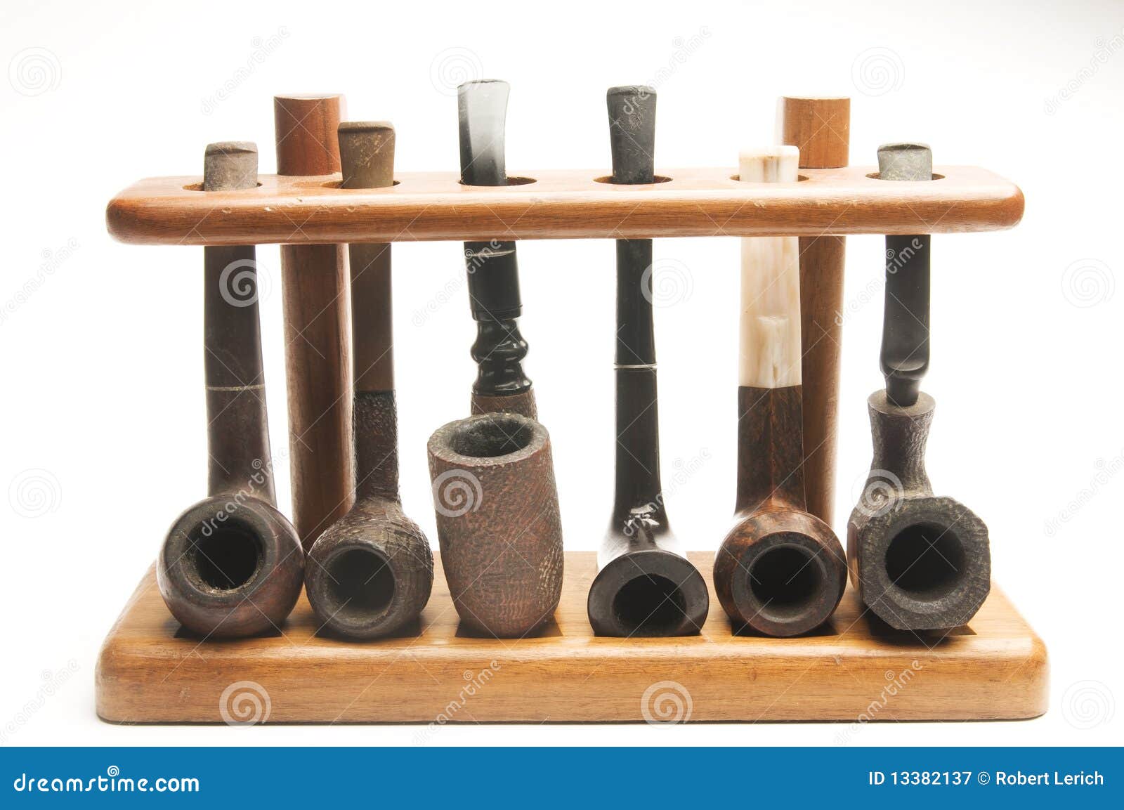 Pipe Collection In Wood Pipe Rack Stock Image Image Of Ceramic