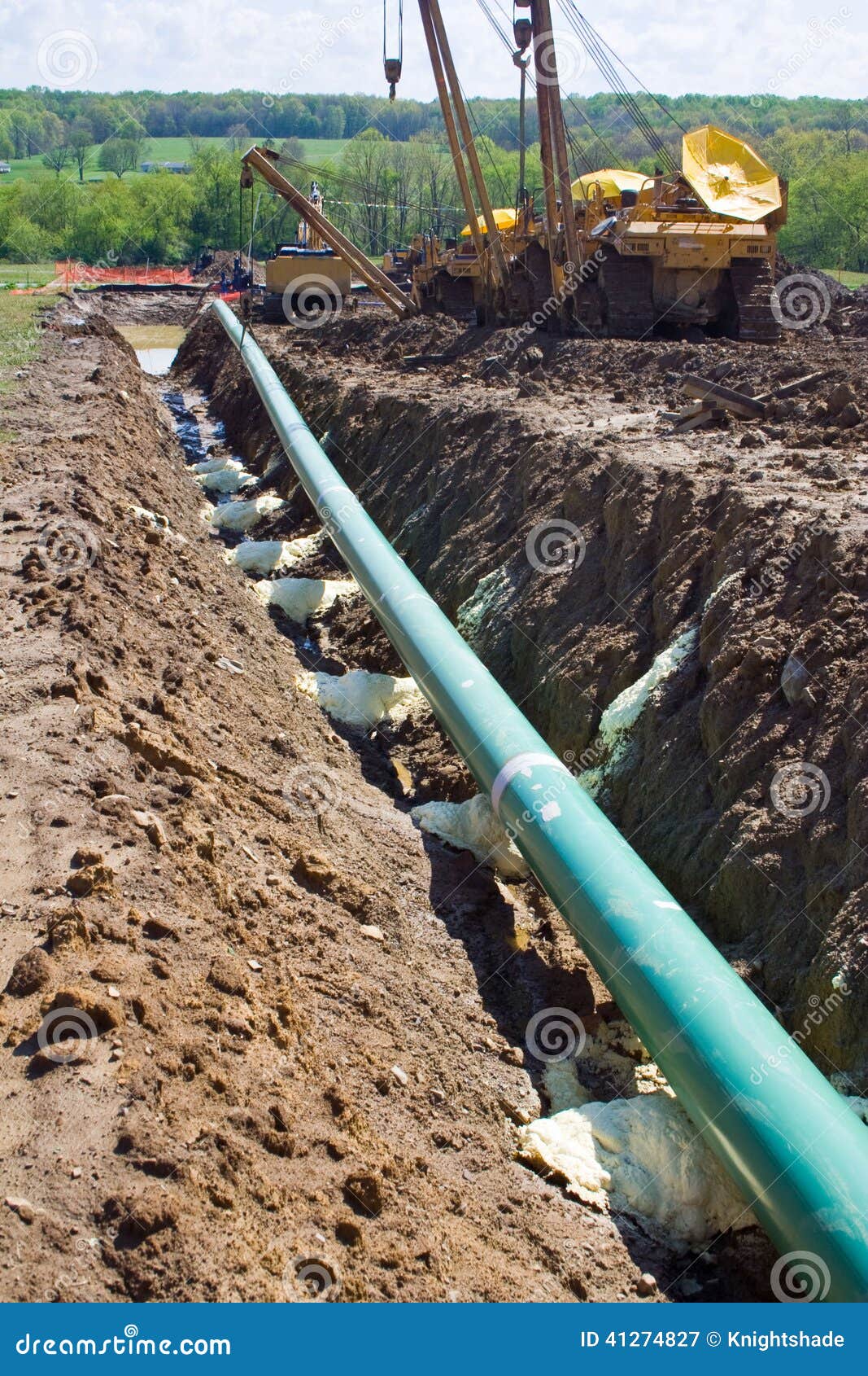 Pipeline in Pennsylvania stock image. Image of excavation 41274827