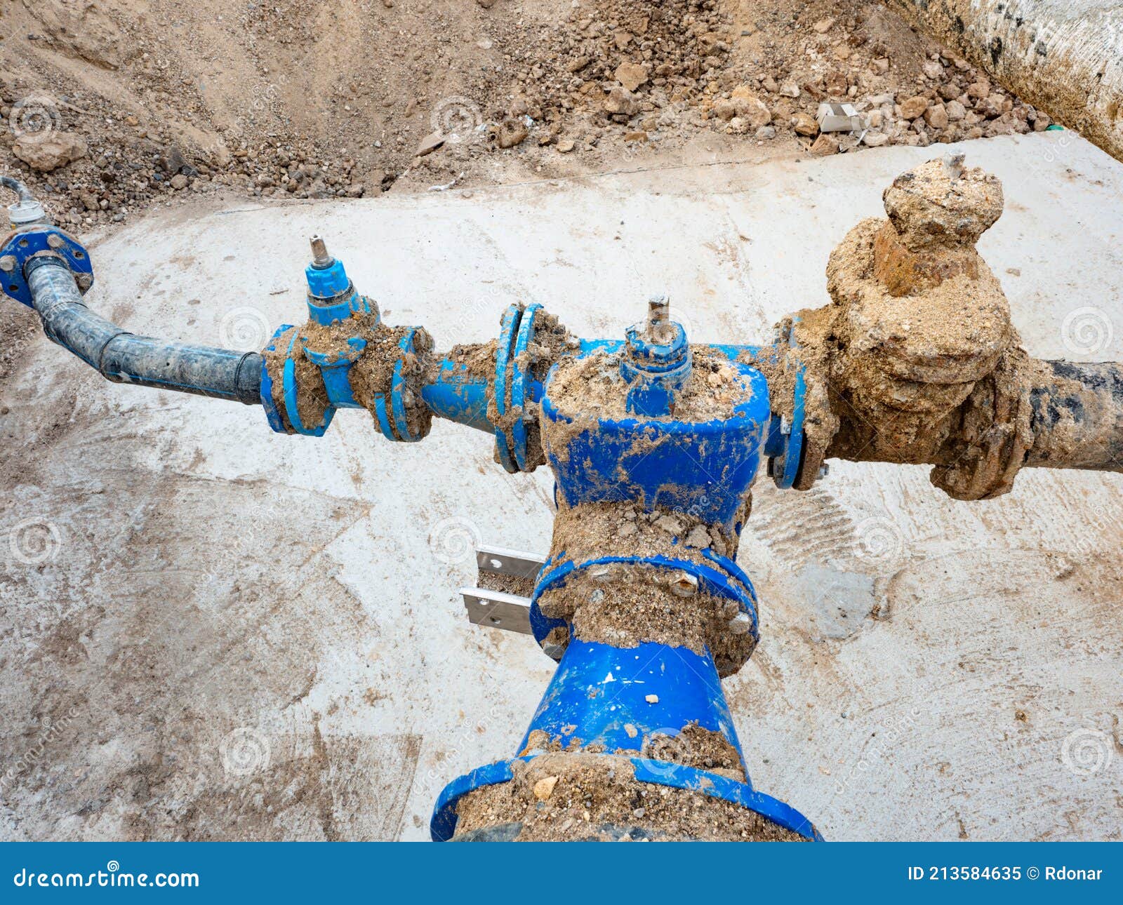 Pipeline with Valves Connect Pumps Used To Fresh Water at Public Utility Stock Image - Image of leaking, pipeline: 213584635