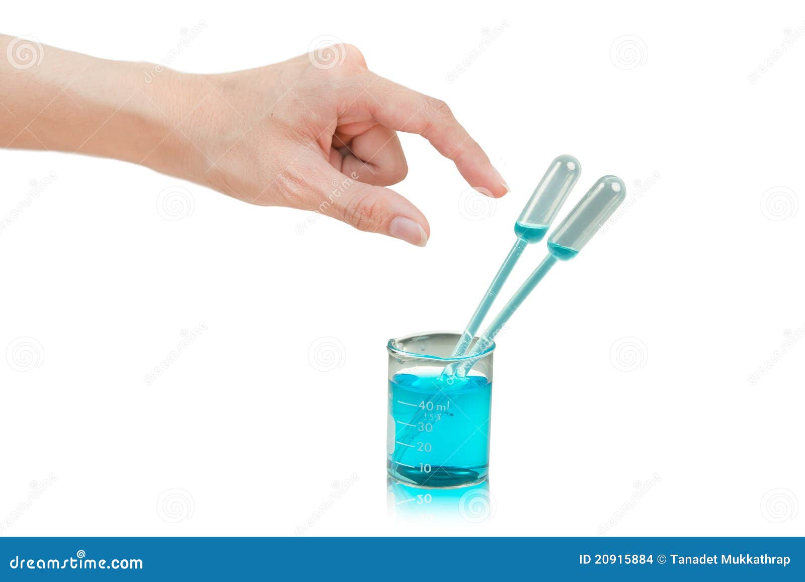 Pipette in glass beaker stock photo. Image of instrument 20915884