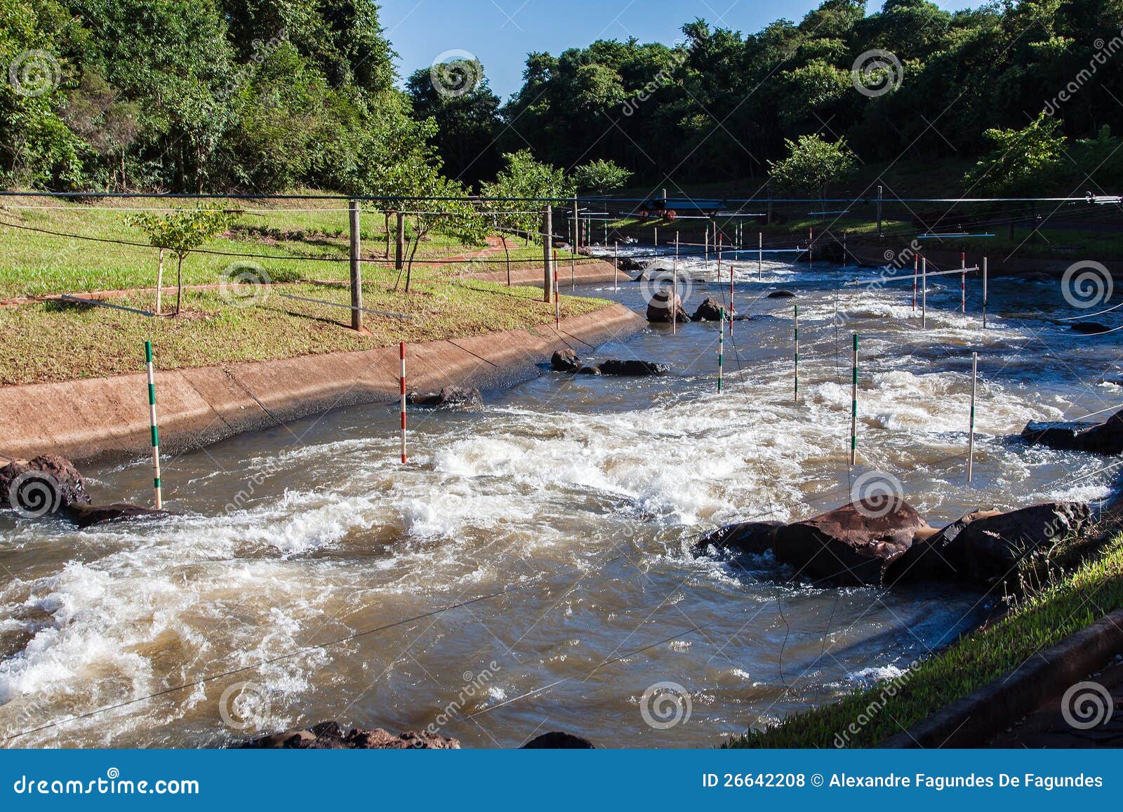 piracema channel itaipu brazil