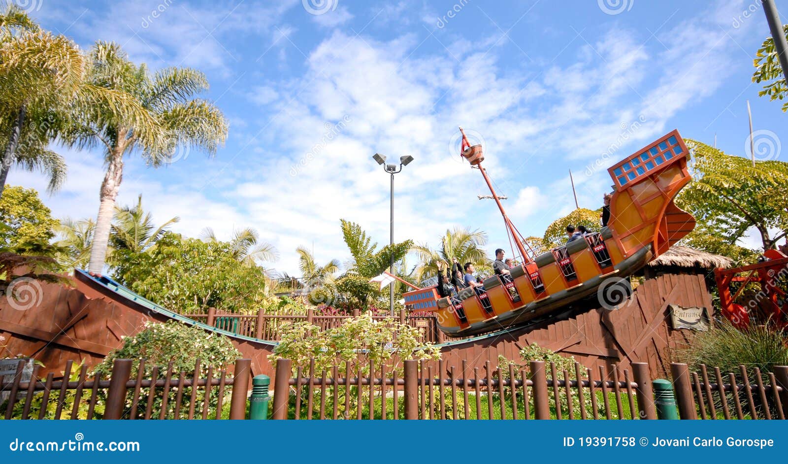 legoland pirate ship