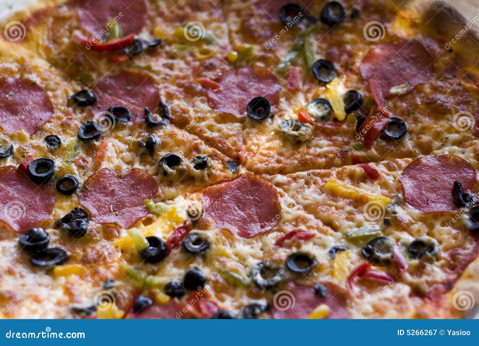 Photo of a pizza hi-res stock photography and images - Page 26 - Alamy