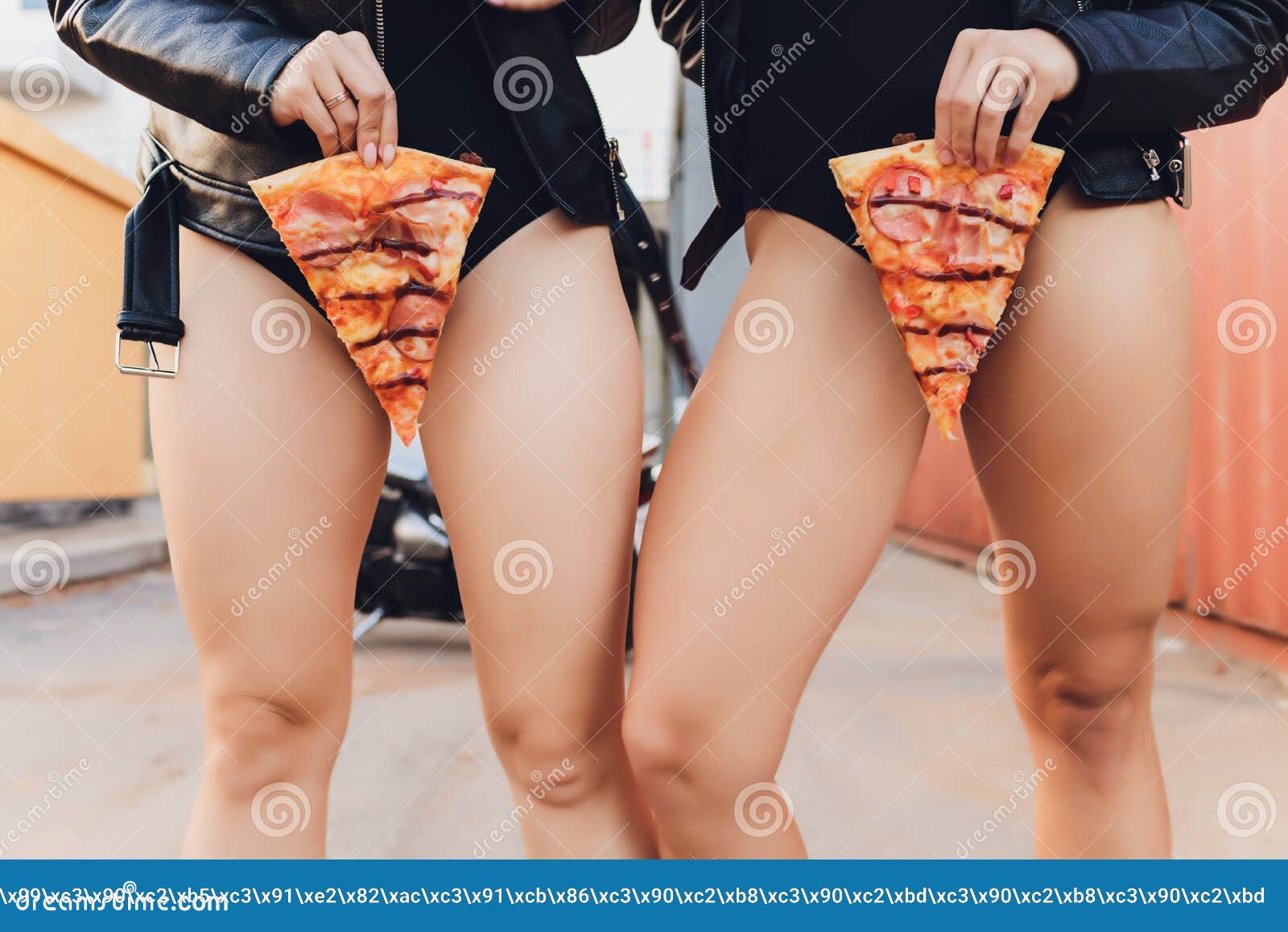 Pizza Porno Madame Nue Sexy Art Minimal De Mode Photo stock