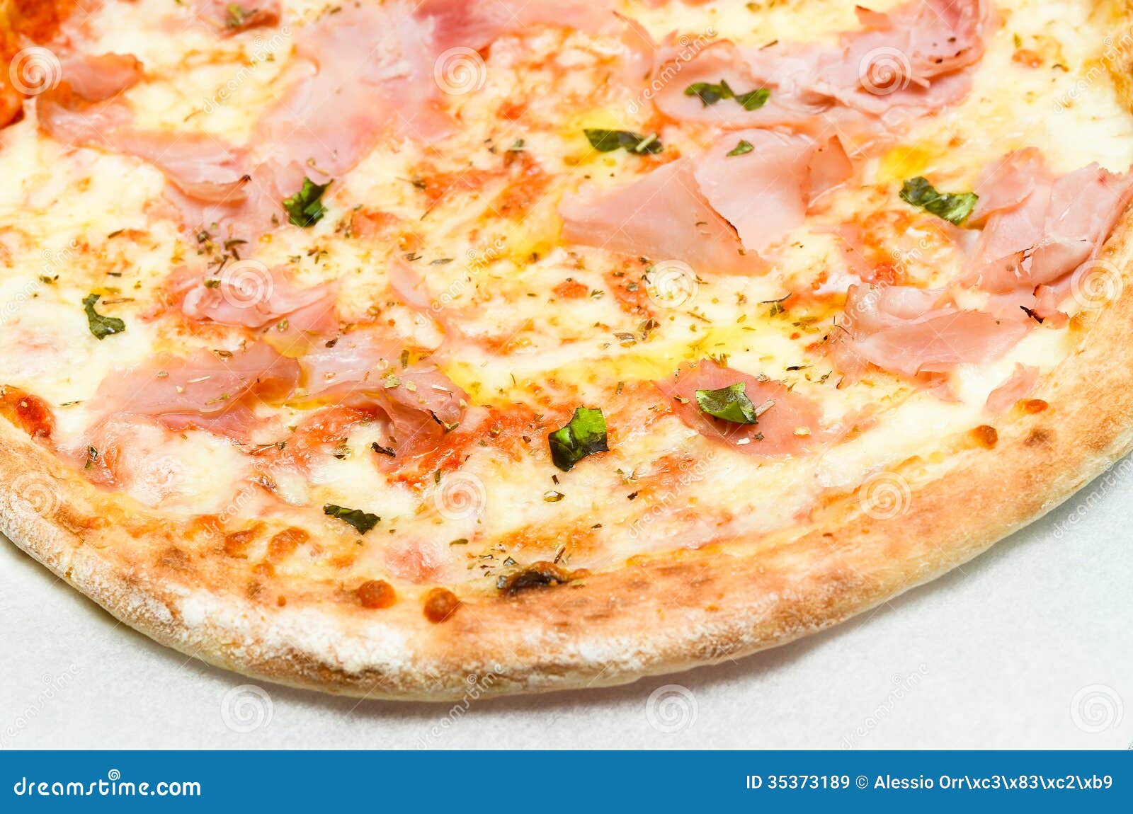 Pizza-Schinken stockbild. Bild von pizza, mozzarella - 35373189