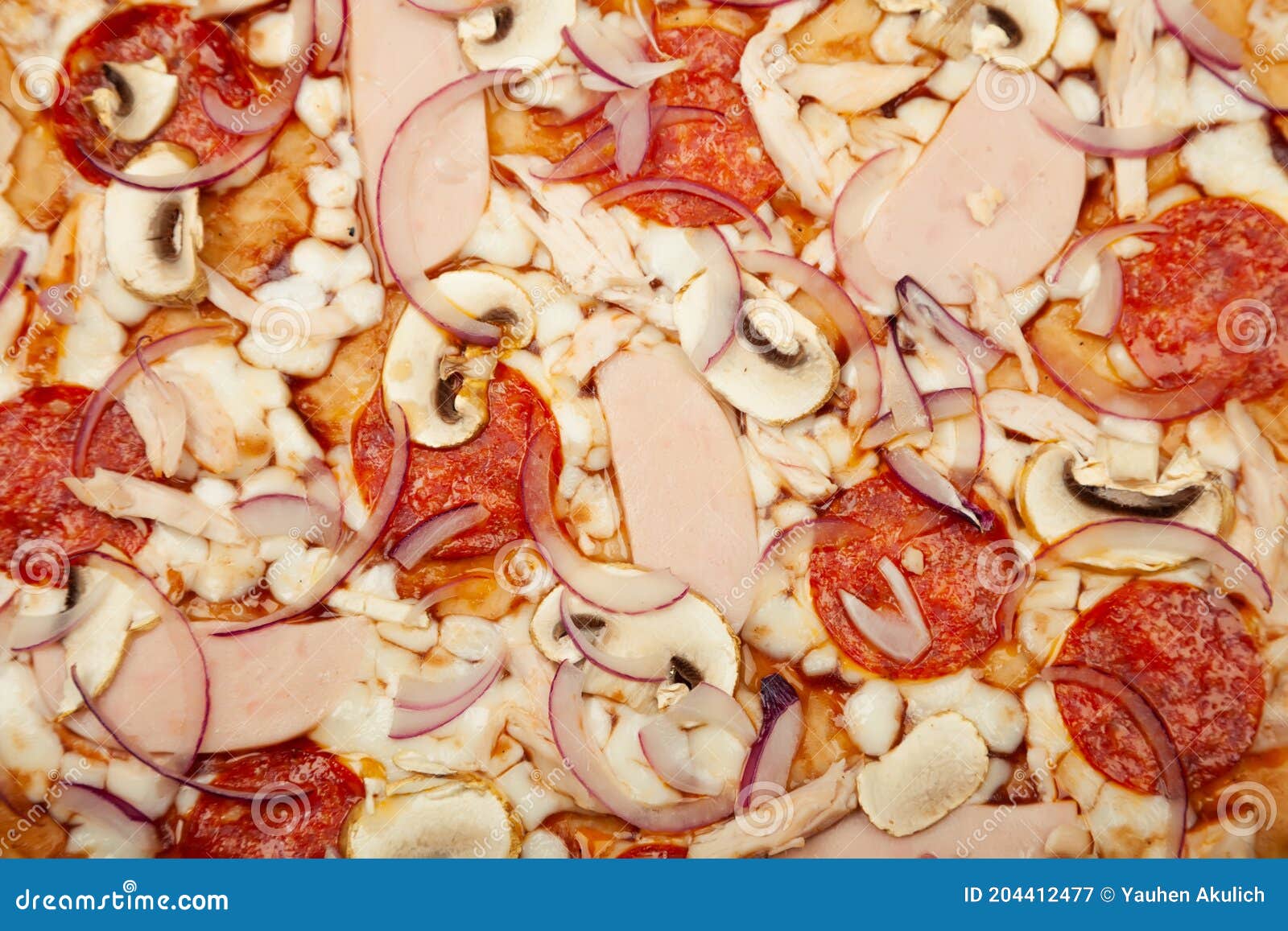 Pizza Texture q Sauce Mozzarella Cheese Ham Pepperoni Smoked Chicken Mushrooms Red Onion Close Up Restaurant Stock Image Image Of Ingredient Background