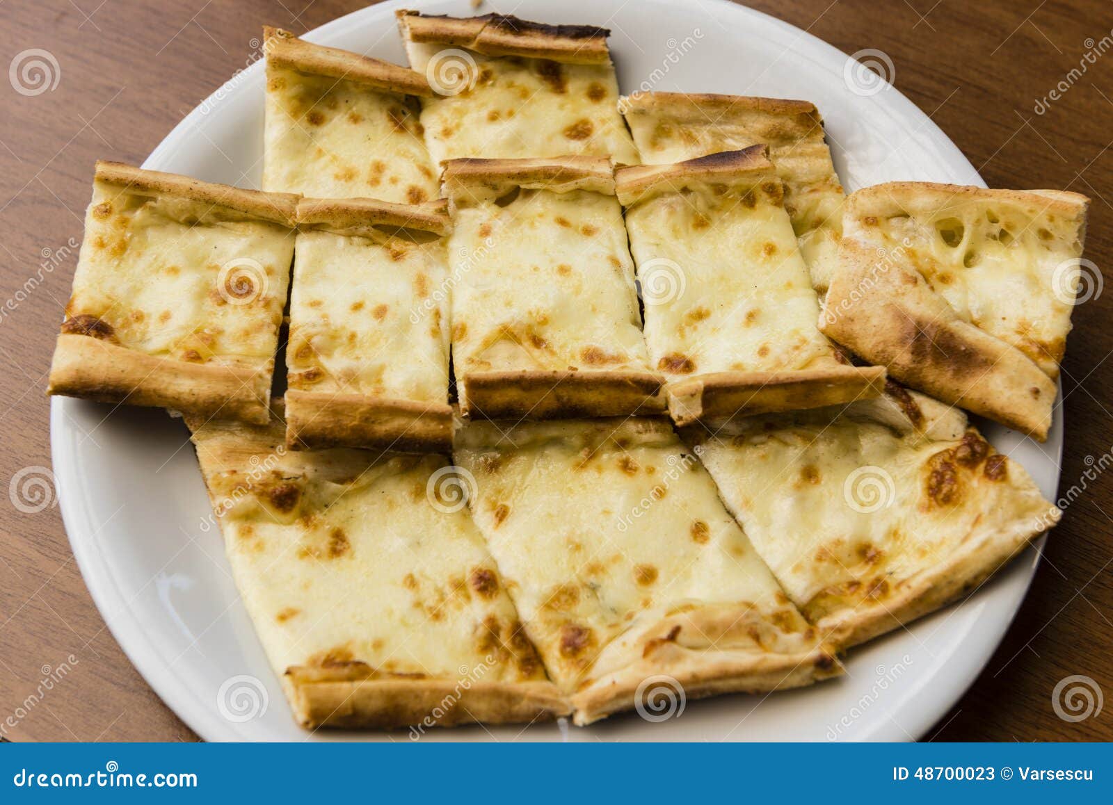 Pizza Turque Avec Du Fromage Image stock Image du cuit, pâtisserie