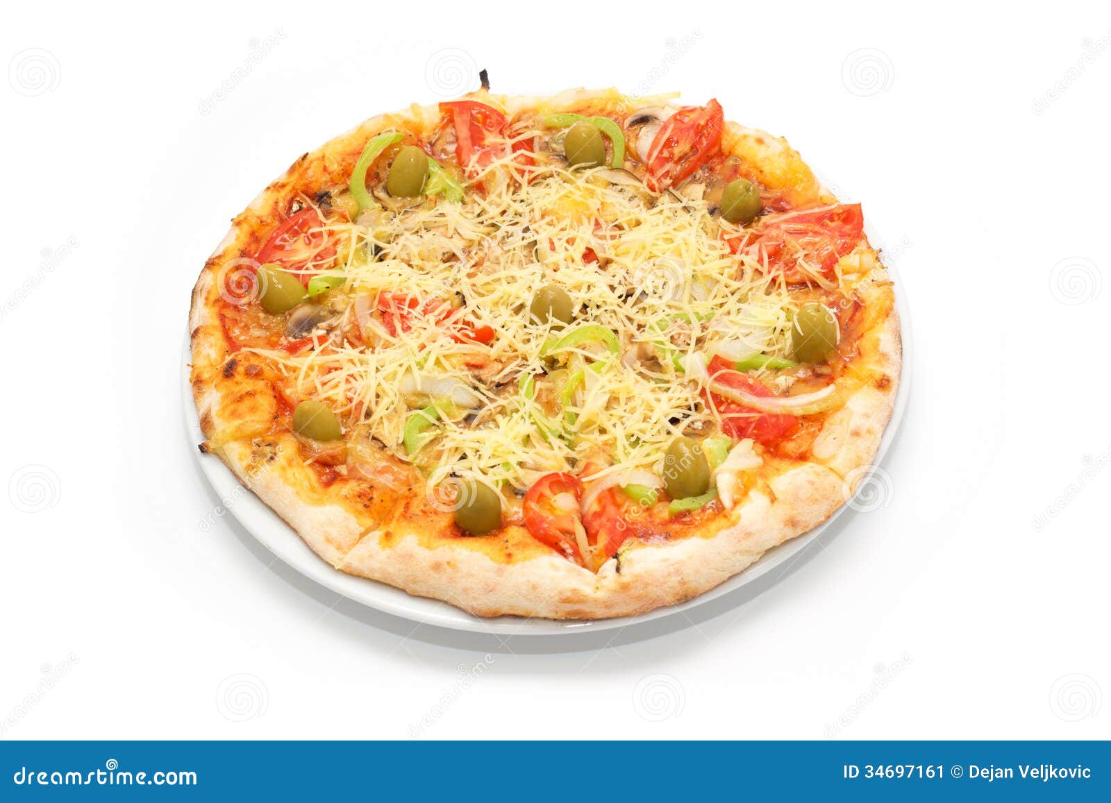 pizza vegetariana on the plate