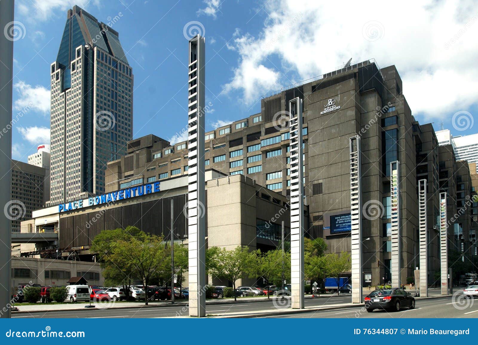 Place Bonaventure editorial photography. Image of urban 76344807