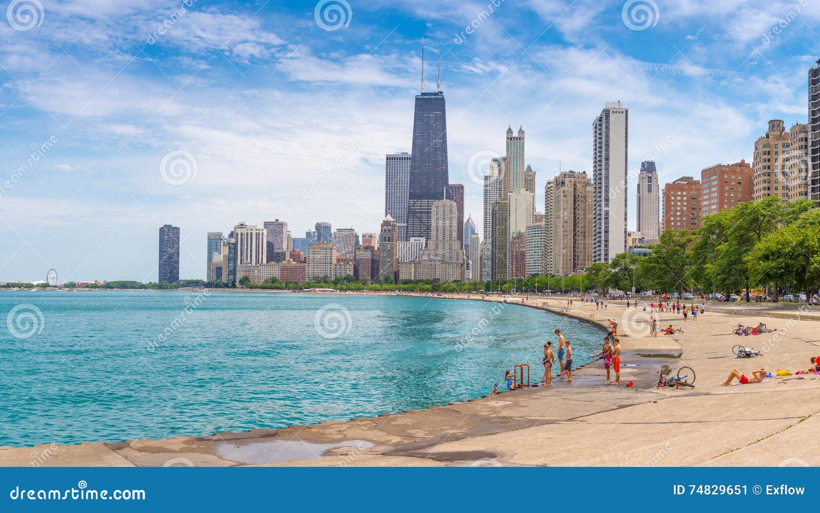 Plage De Chicago Un Jour Chaud D'été Photo éditorial Image du apprécier, papa 74829651