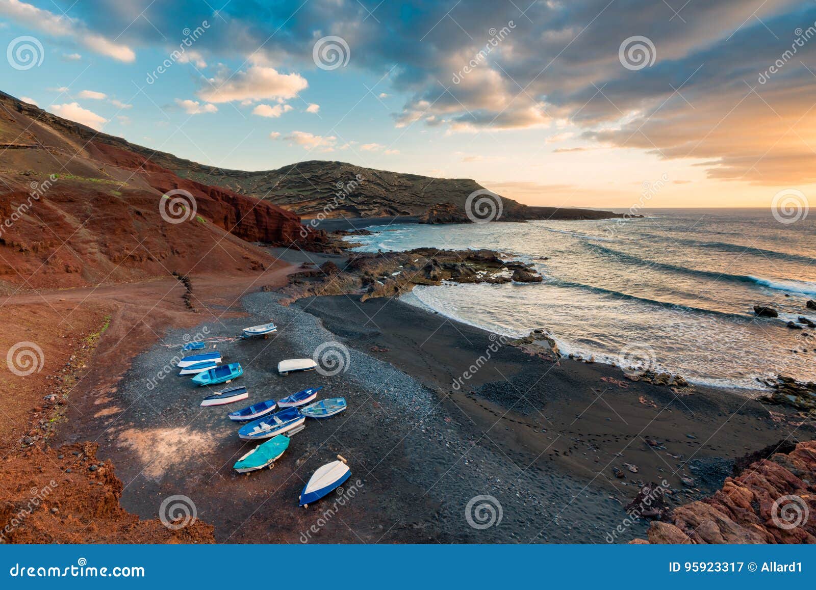 Plage Volcanique En El Golfo Lanzarote Image Stock Image