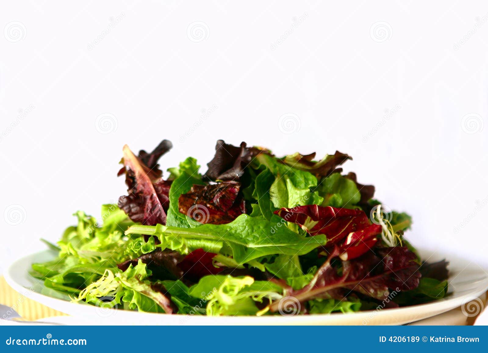 plain mixed salad on a plate