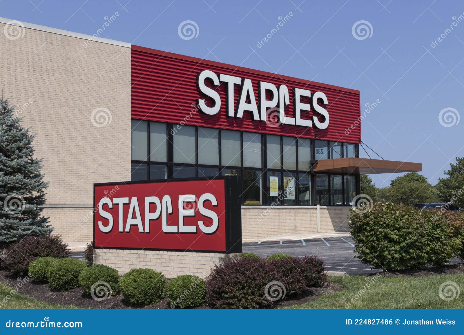 Plainfield Circa July Staples Office Supply Retail Location Store 224827486 