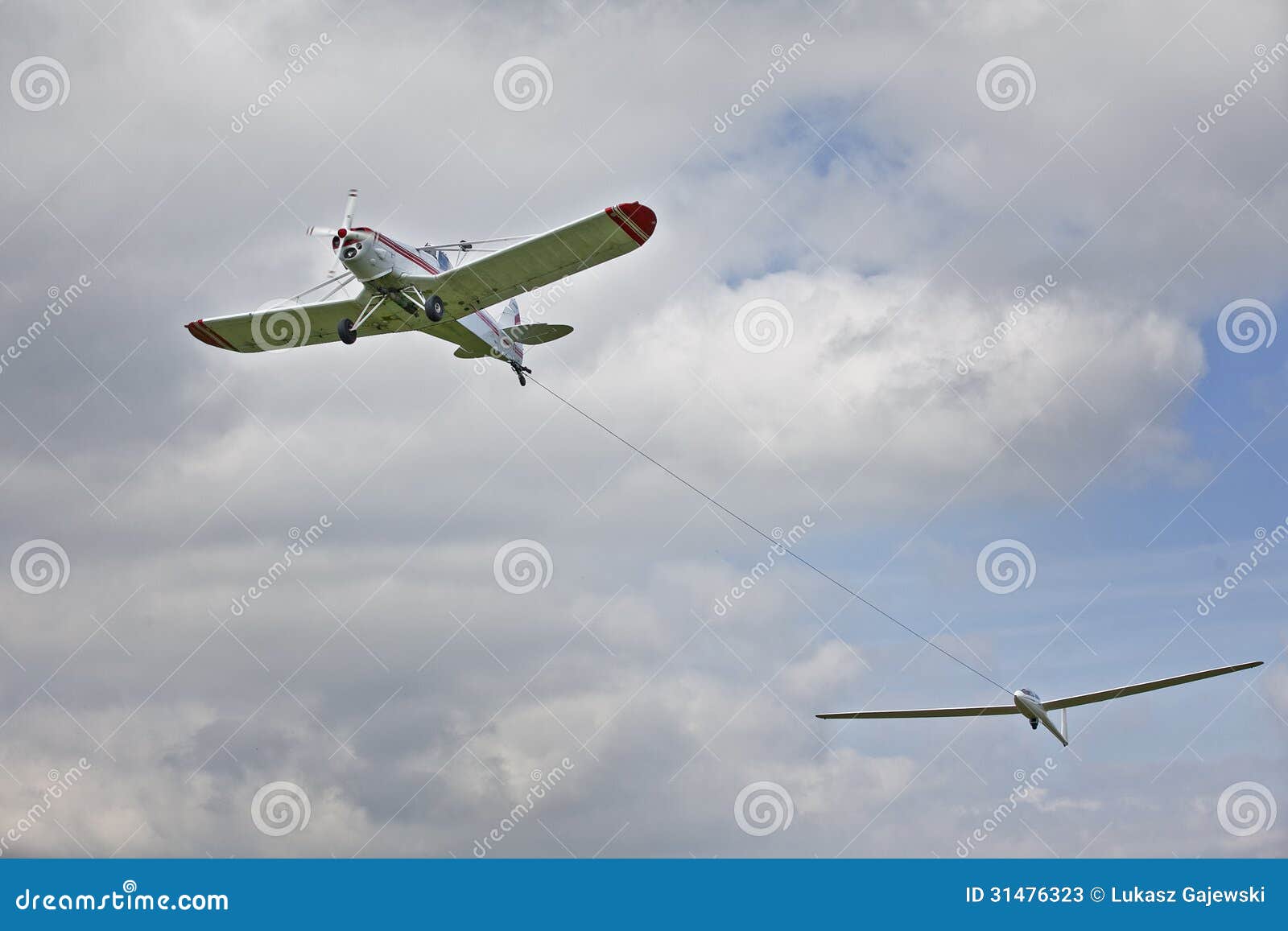 Plane towing glider stock image. Image of aeronautical 31476323