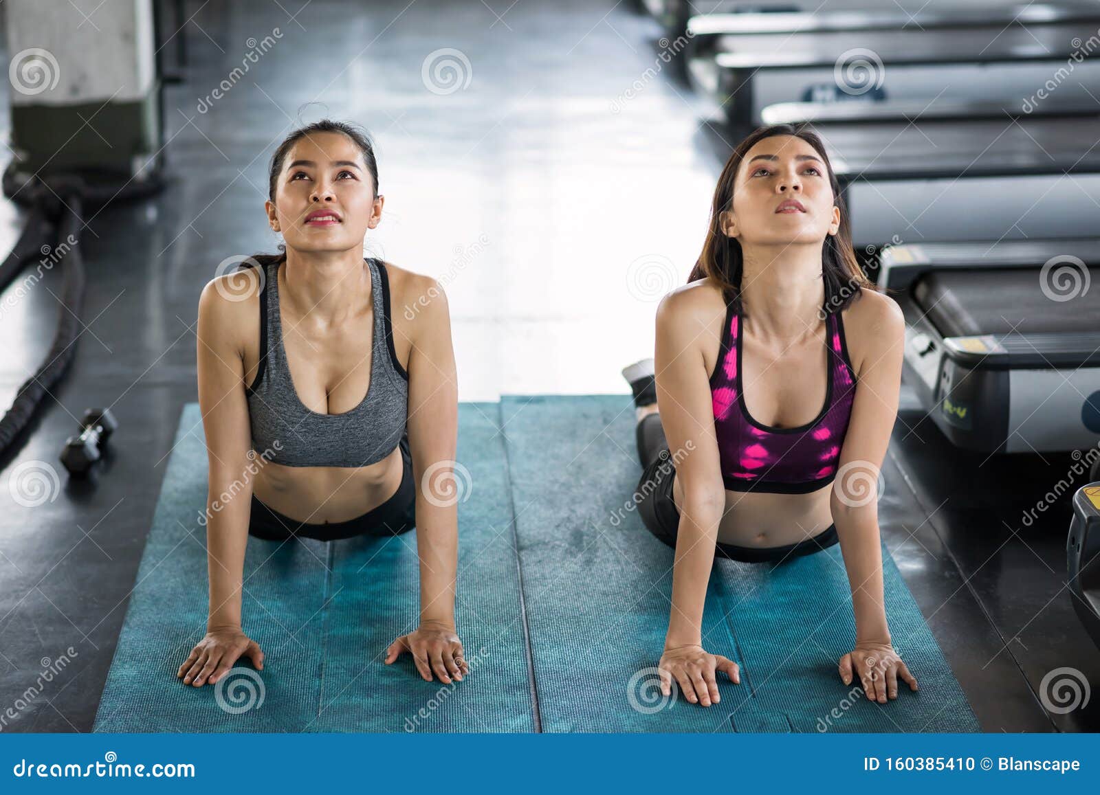 Lesbian At Gym